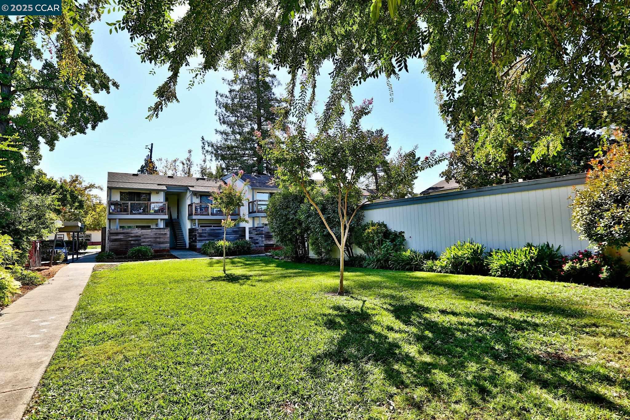 Detail Gallery Image 20 of 22 For 4081 Clayton Rd #202,  Concord,  CA 94521 - 1 Beds | 1 Baths