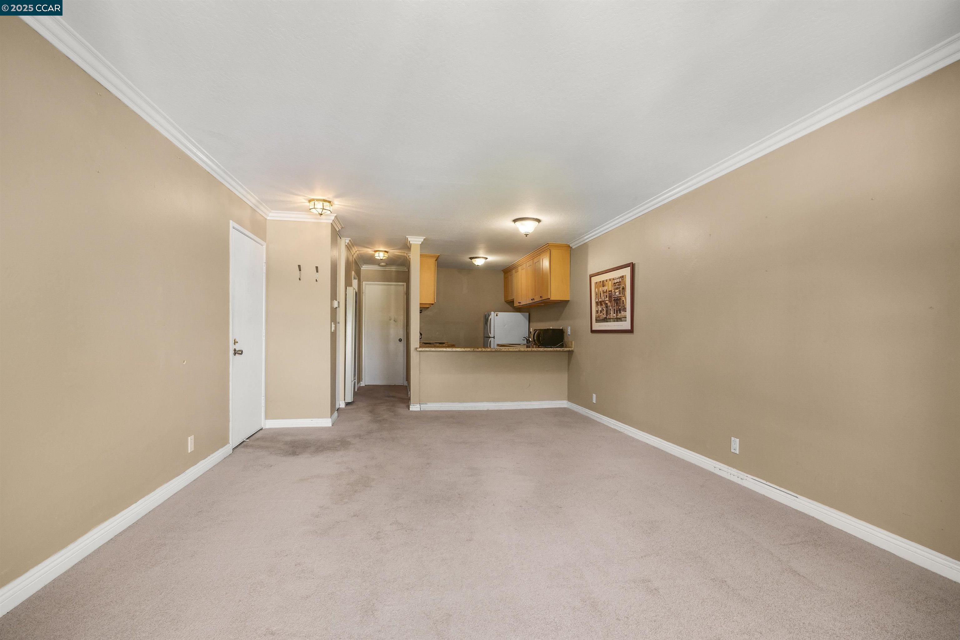 Detail Gallery Image 5 of 22 For 4081 Clayton Rd #202,  Concord,  CA 94521 - 1 Beds | 1 Baths