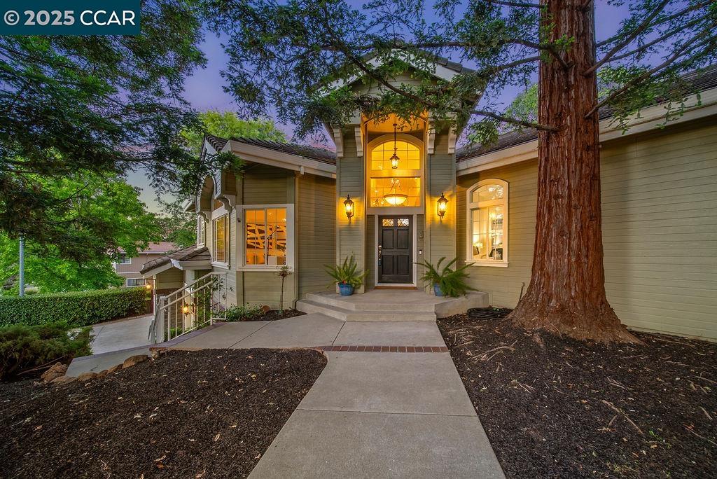 Detail Gallery Image 1 of 59 For 1120 Keith Drive, Concord,  CA 94518 - 4 Beds | 3 Baths