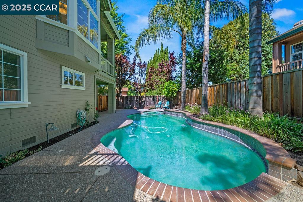 Detail Gallery Image 38 of 59 For 1120 Keith Drive, Concord,  CA 94518 - 4 Beds | 3 Baths