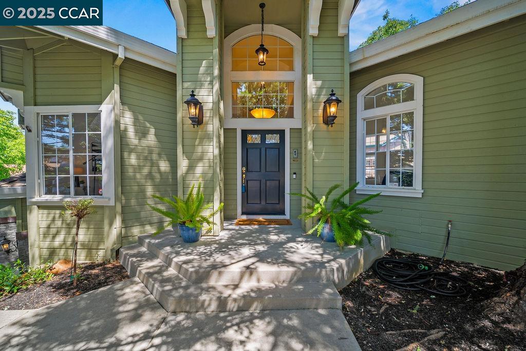Detail Gallery Image 47 of 59 For 1120 Keith Drive, Concord,  CA 94518 - 4 Beds | 3 Baths