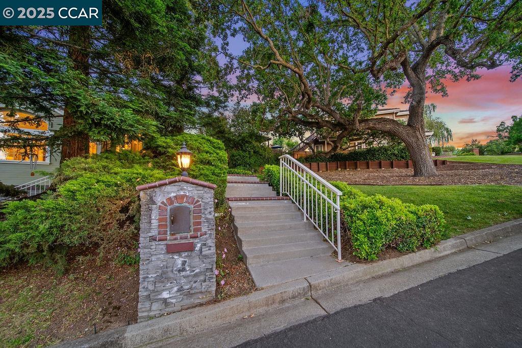 Detail Gallery Image 56 of 59 For 1120 Keith Drive, Concord,  CA 94518 - 4 Beds | 3 Baths