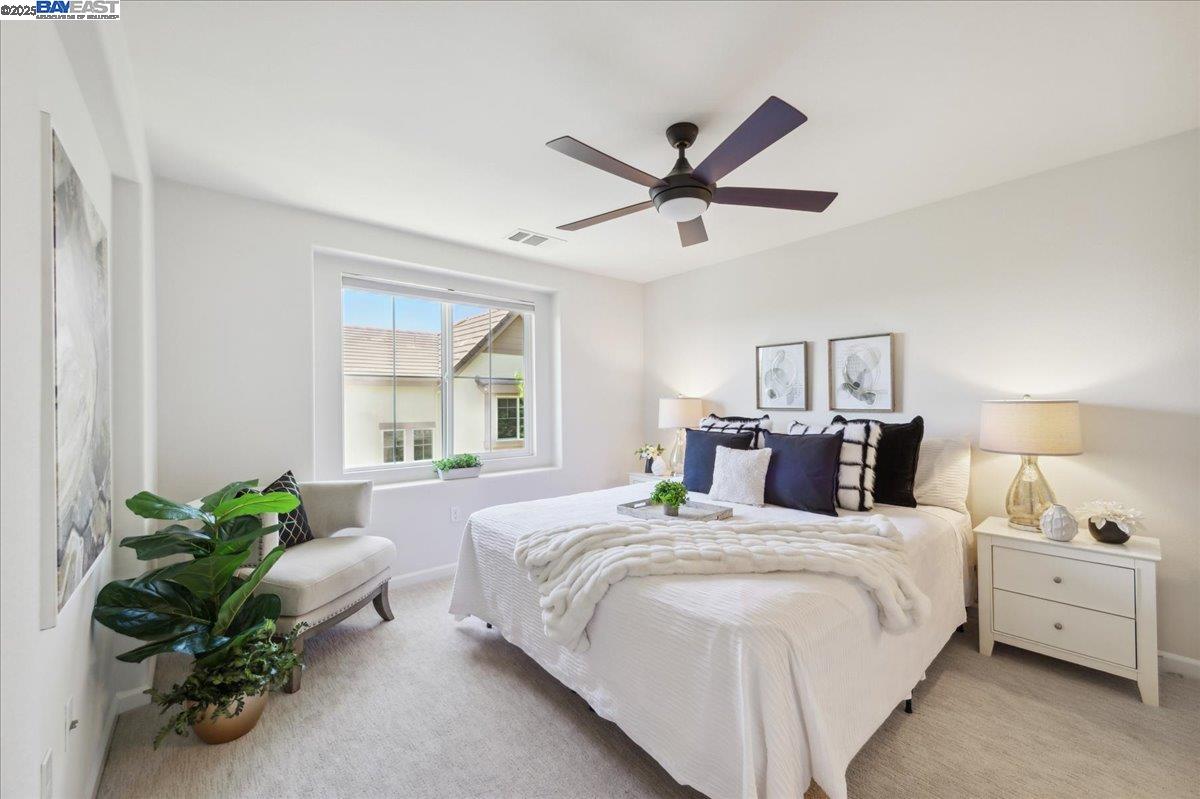 Detail Gallery Image 14 of 33 For 164 Heligan Lane #2,  Livermore,  CA 94551-0000 - 2 Beds | 2/1 Baths