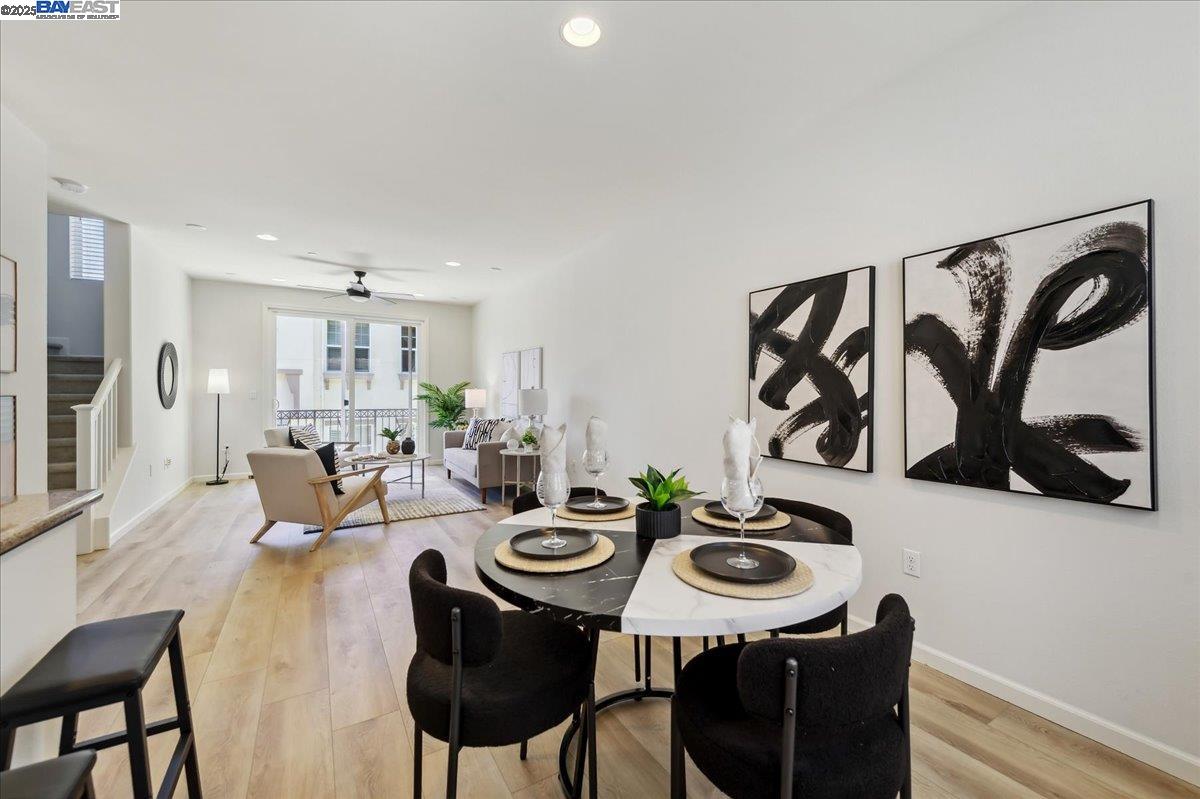 Detail Gallery Image 7 of 33 For 164 Heligan Lane #2,  Livermore,  CA 94551-0000 - 2 Beds | 2/1 Baths