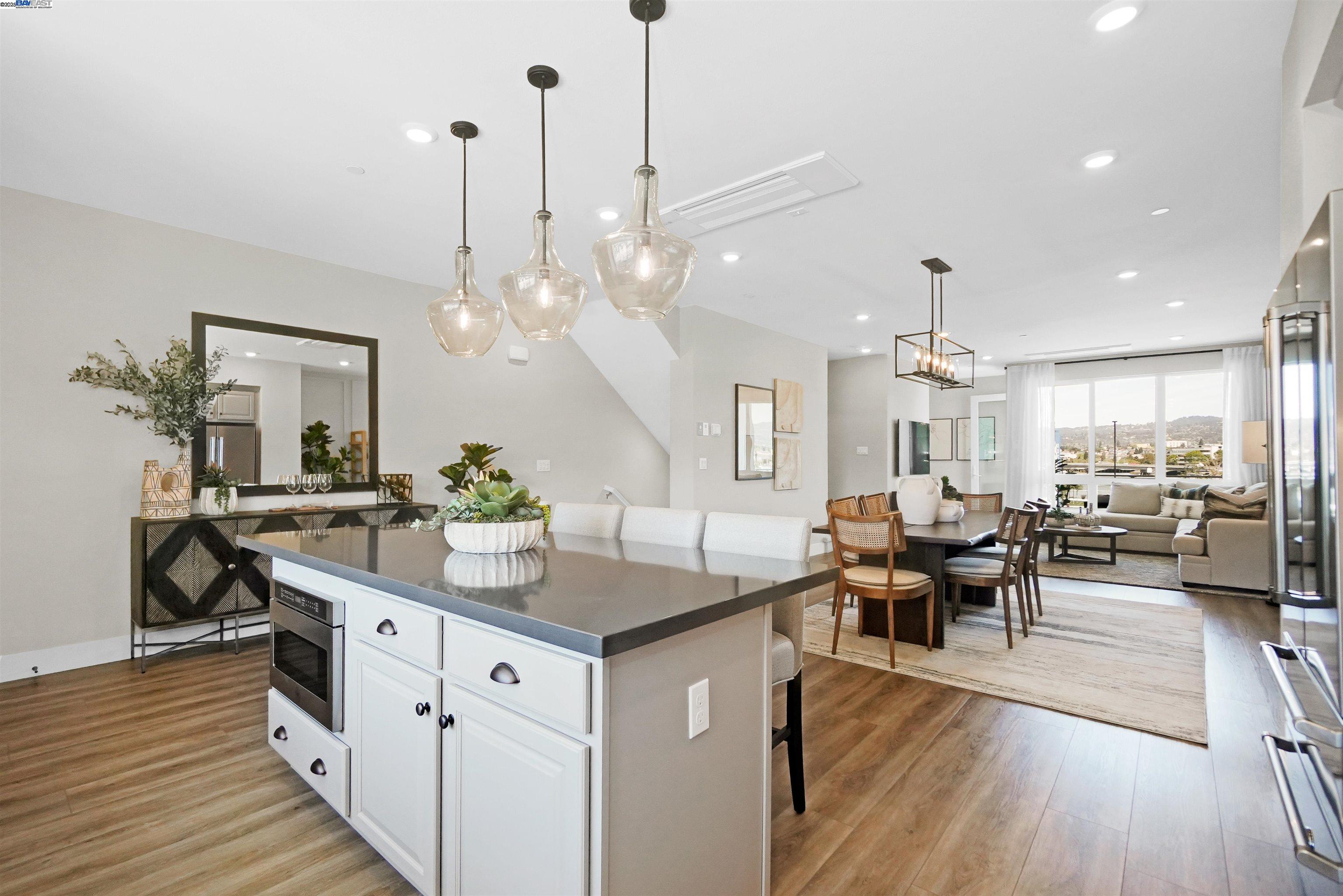 Detail Gallery Image 26 of 60 For 2260 Stanford Street, Alameda,  CA 94501 - 3 Beds | 3/1 Baths
