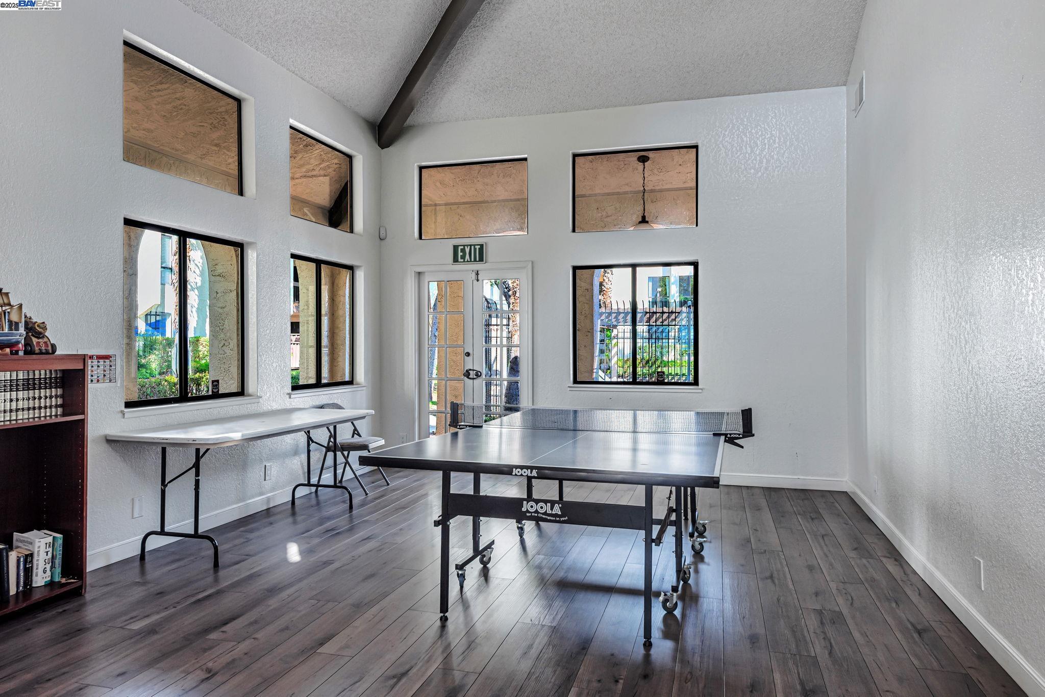 Detail Gallery Image 29 of 33 For 39931 Cedar Blvd #301,  Newark,  CA 94560 - 2 Beds | 2 Baths