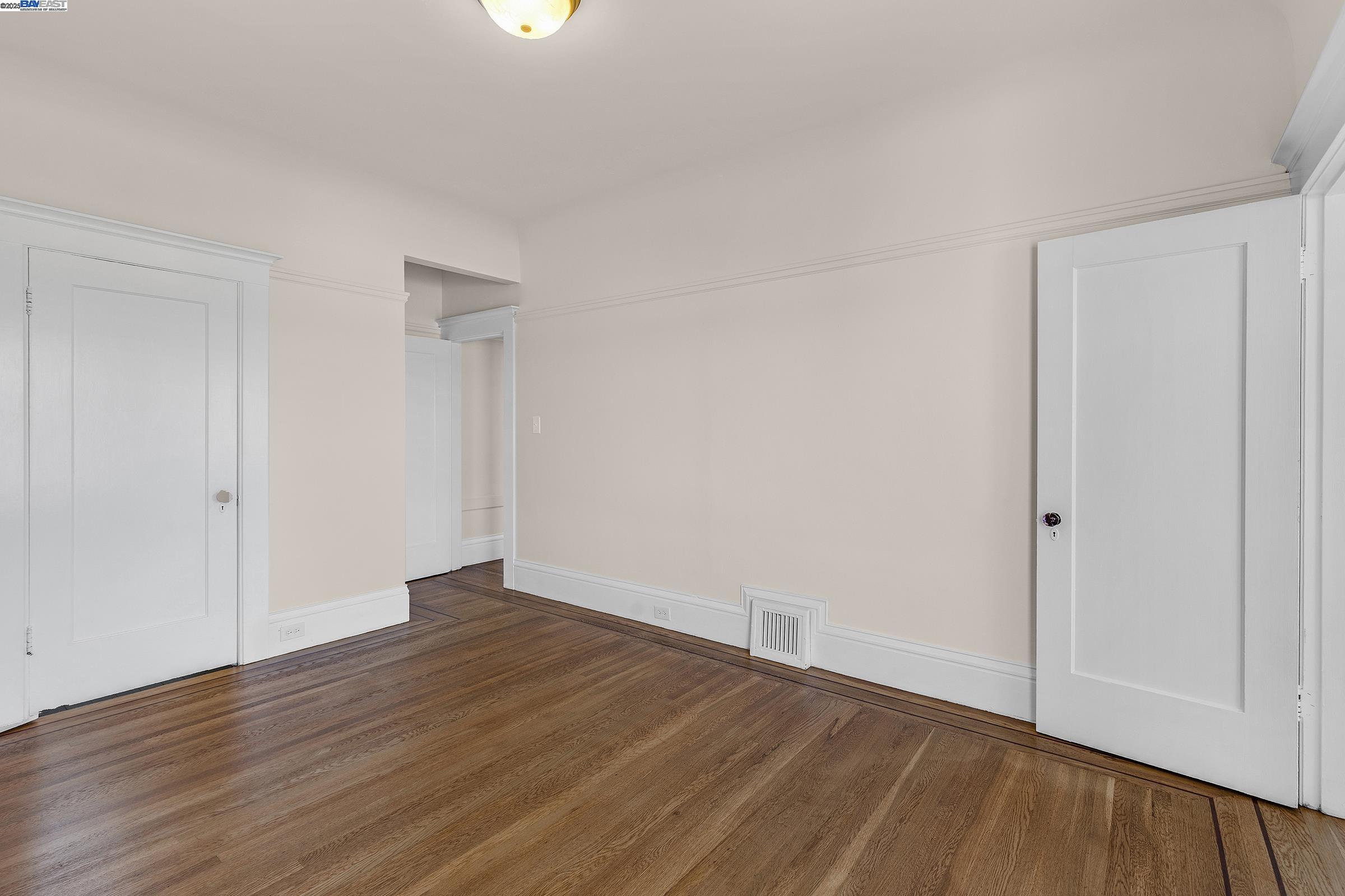 Detail Gallery Image 17 of 38 For 4134-4136 Fulton St, San Francisco,  CA 94121 - – Beds | – Baths