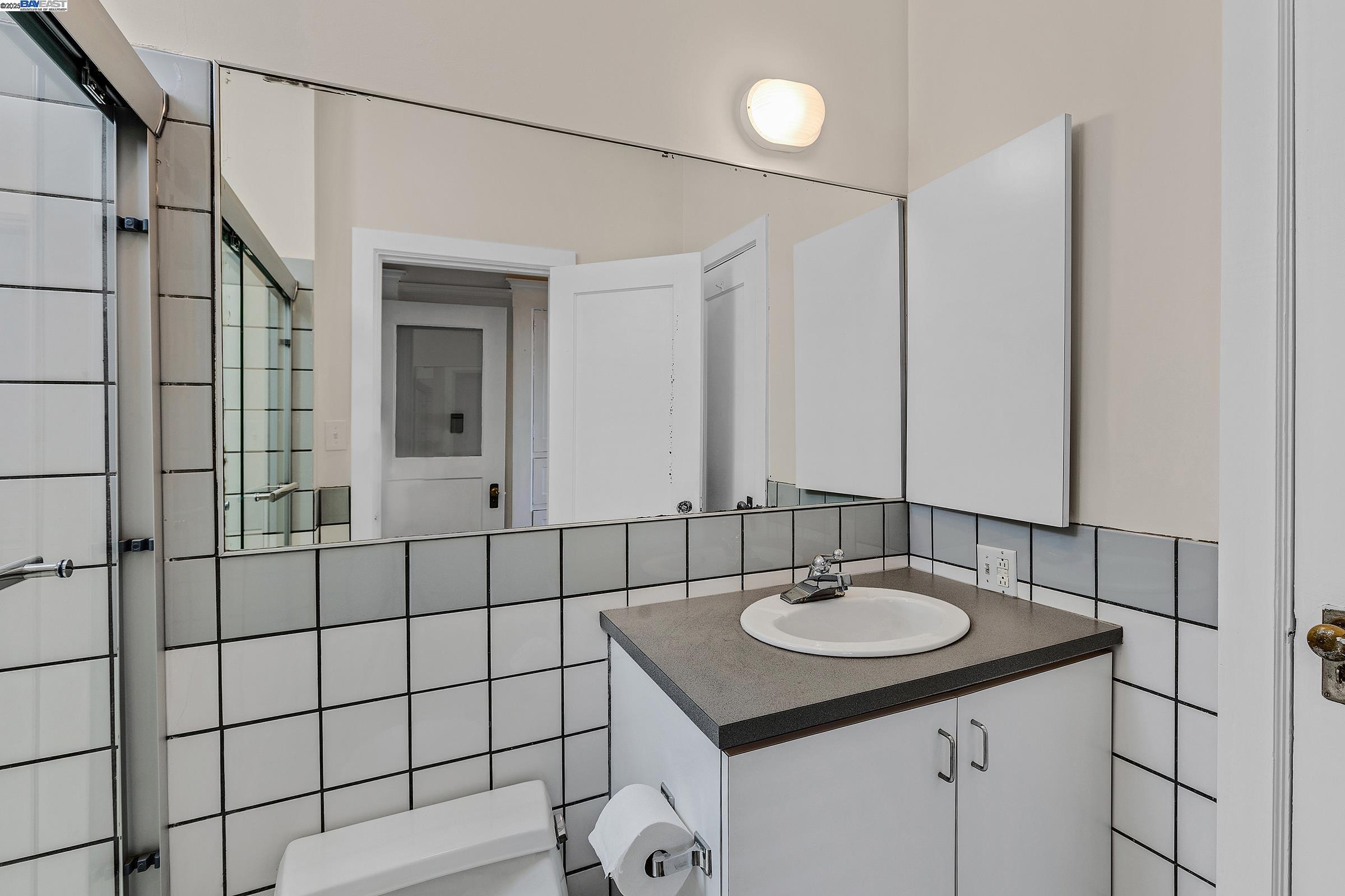 Detail Gallery Image 21 of 38 For 4134-4136 Fulton St, San Francisco,  CA 94121 - – Beds | – Baths