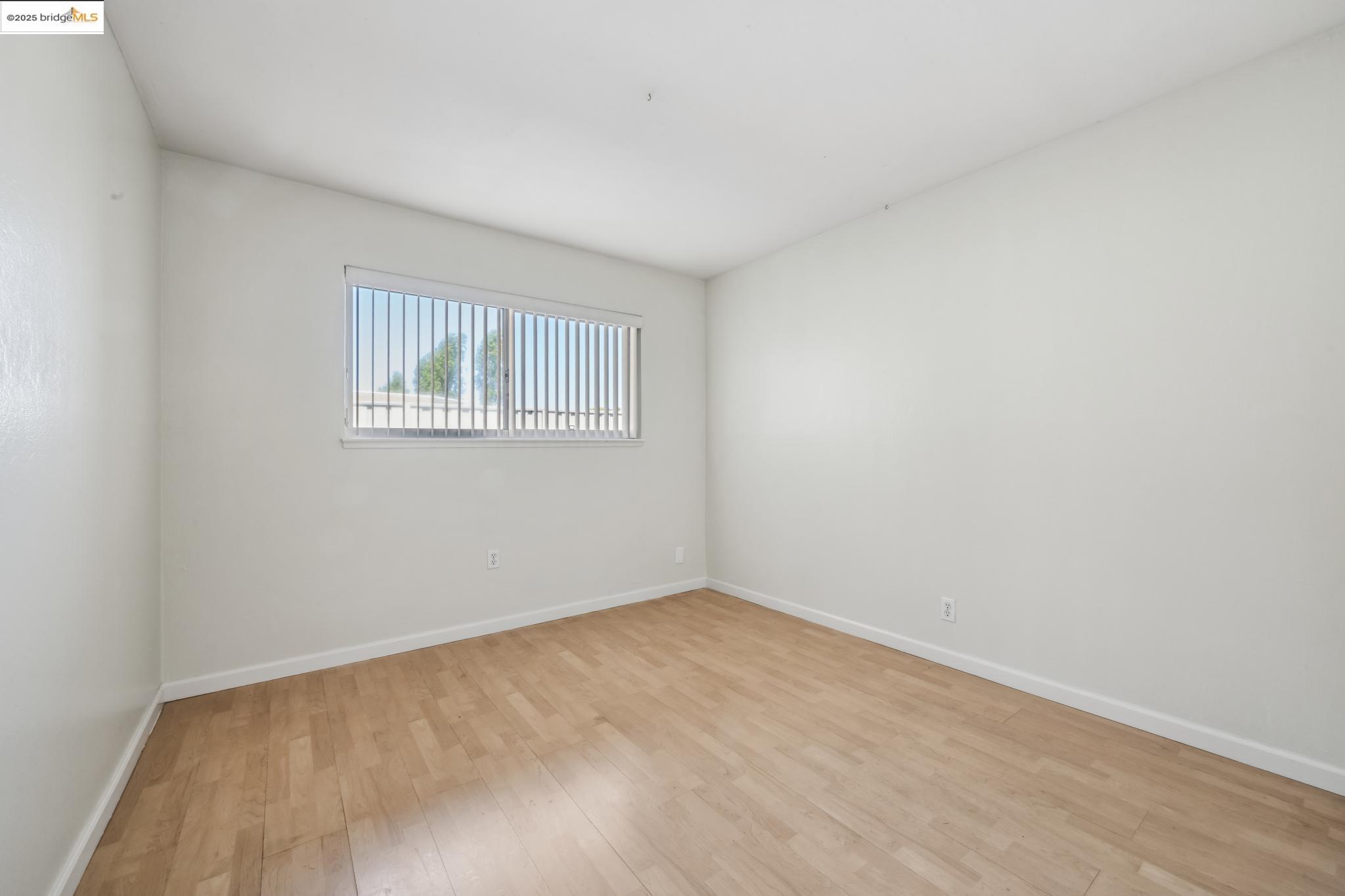 Photo #34: 41098757 Listing: Photo #34
