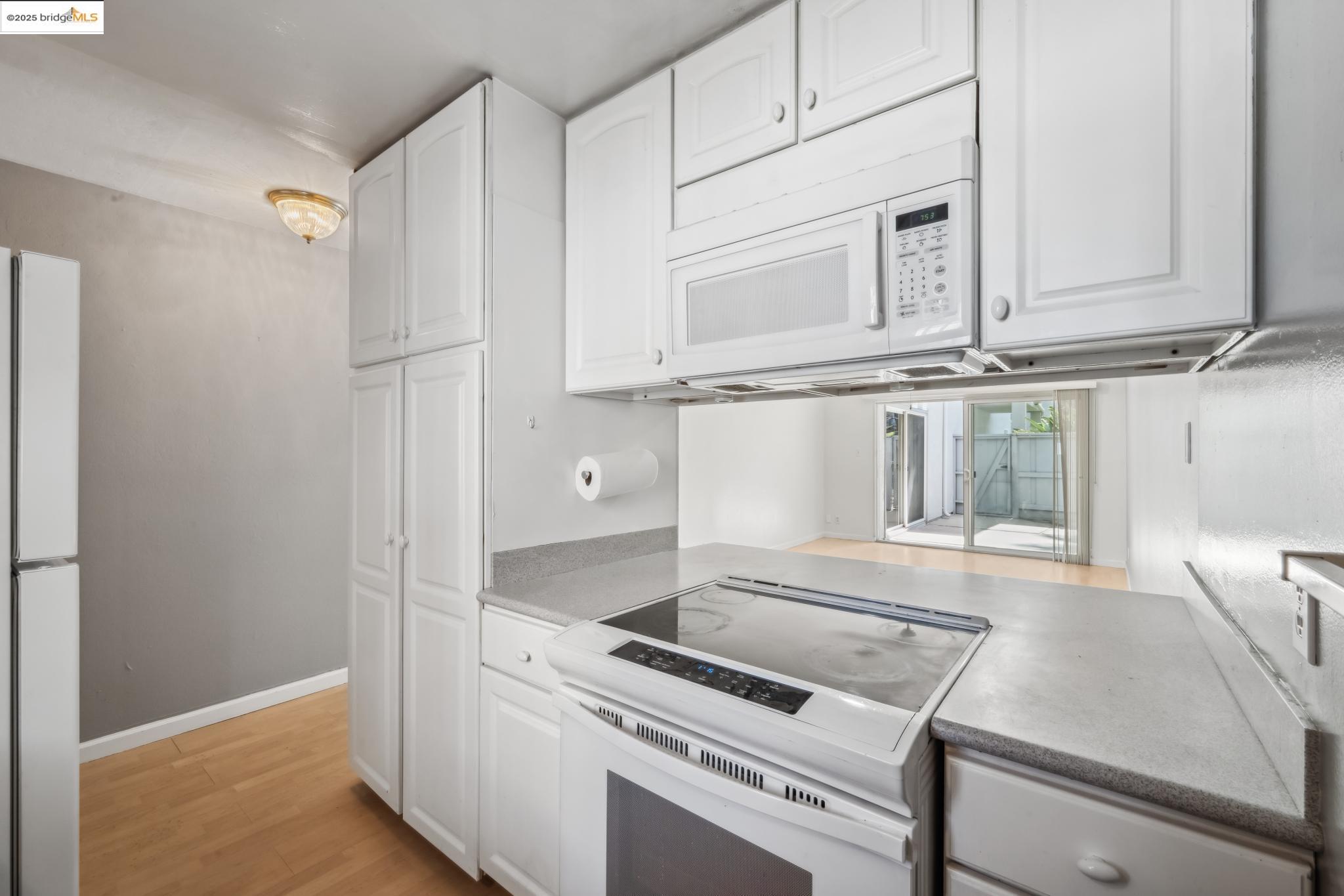 Photo #10: 41098757 Listing: Photo #10
