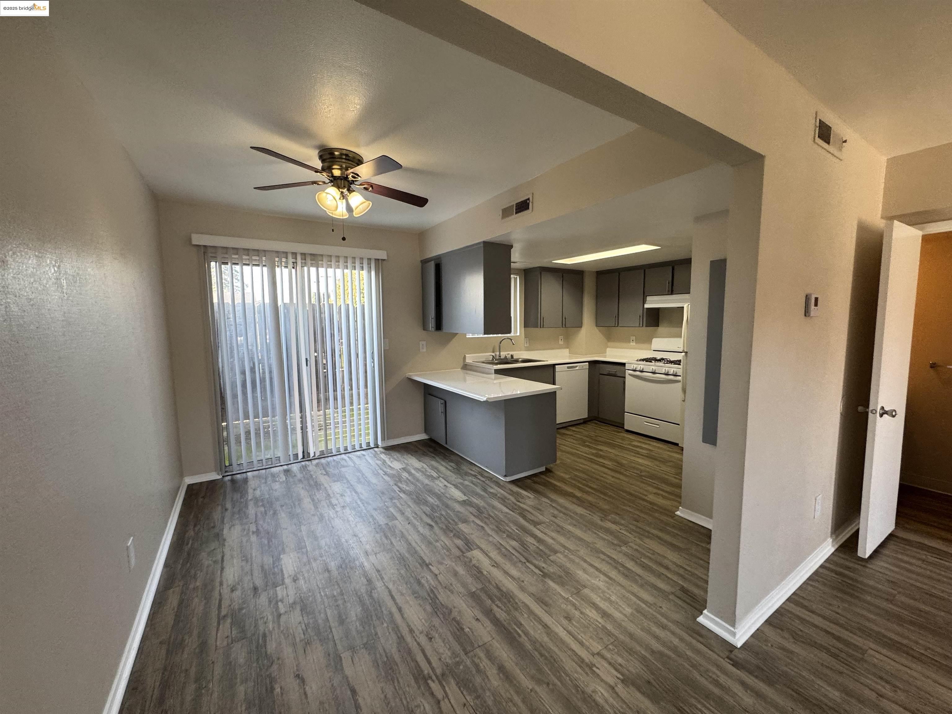 Detail Gallery Image 16 of 27 For 2157 Yosemite Pkwy, Merced,  CA 95340 - – Beds | – Baths