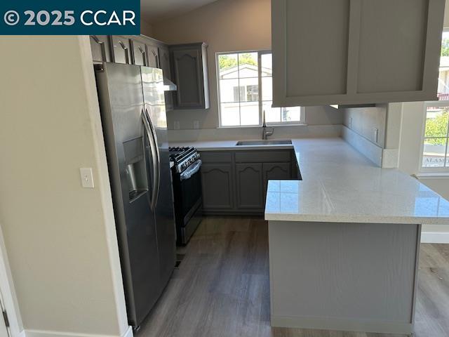 Detail Gallery Image 2 of 21 For 43 the Trees Drive, Concord,  CA 94518 - 3 Beds | 2 Baths