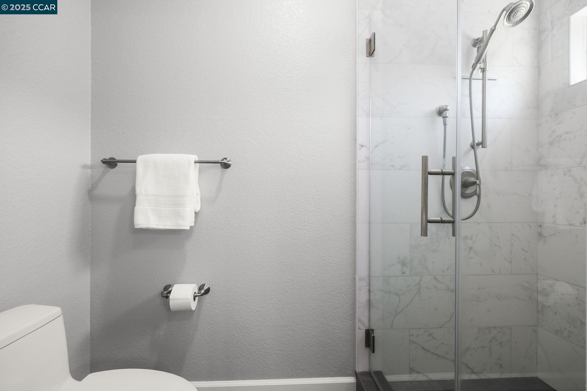 Detail Gallery Image 26 of 54 For 133 El Portal Place, Clayton,  CA 94517-1741 - 5 Beds | 3 Baths