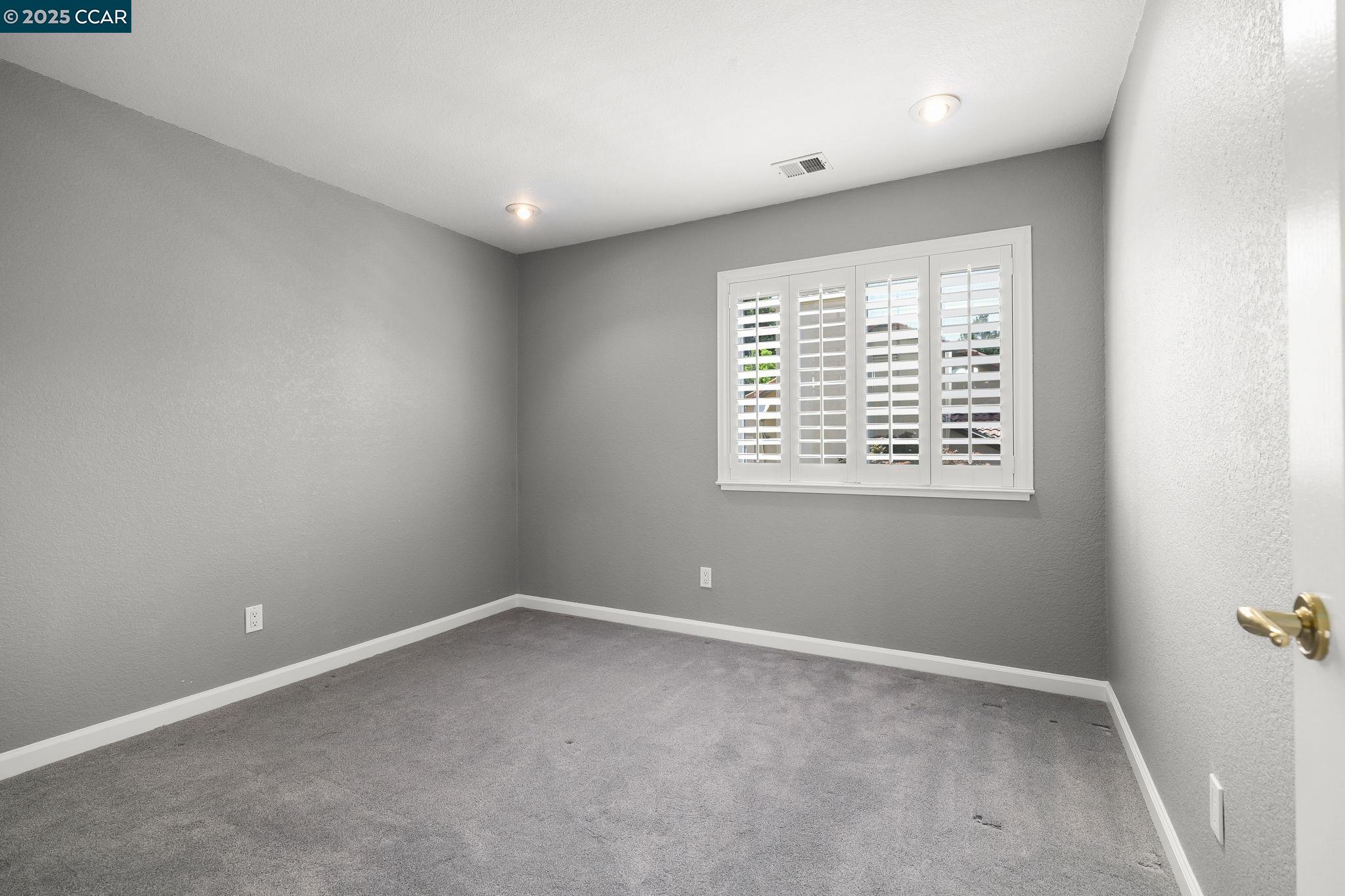 Detail Gallery Image 31 of 54 For 133 El Portal Place, Clayton,  CA 94517-1741 - 5 Beds | 3 Baths