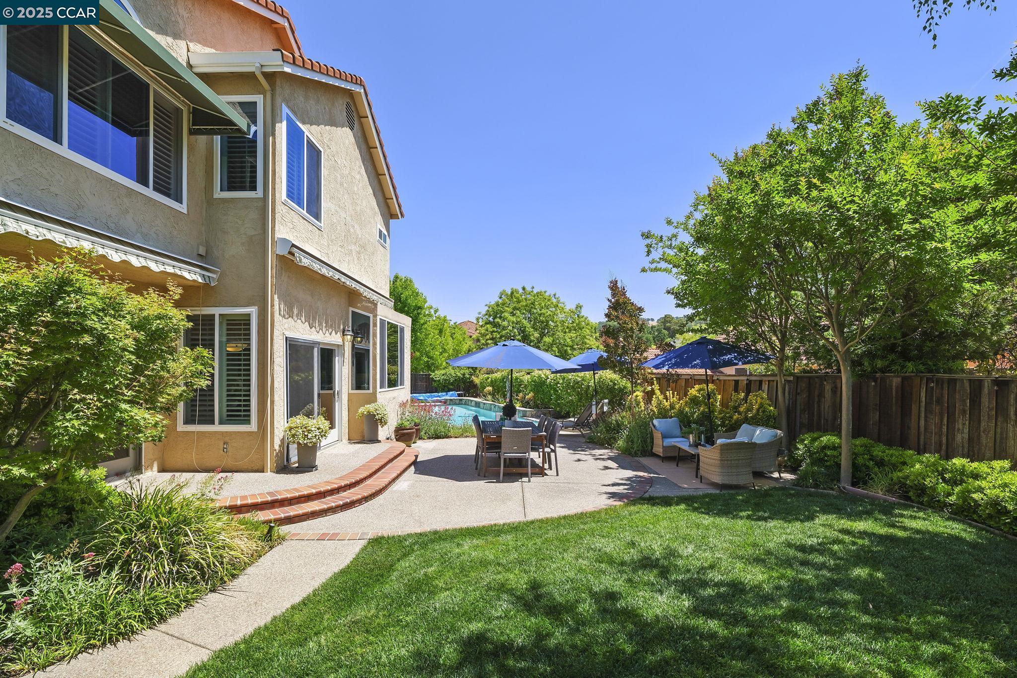 Detail Gallery Image 33 of 54 For 133 El Portal Place, Clayton,  CA 94517-1741 - 5 Beds | 3 Baths