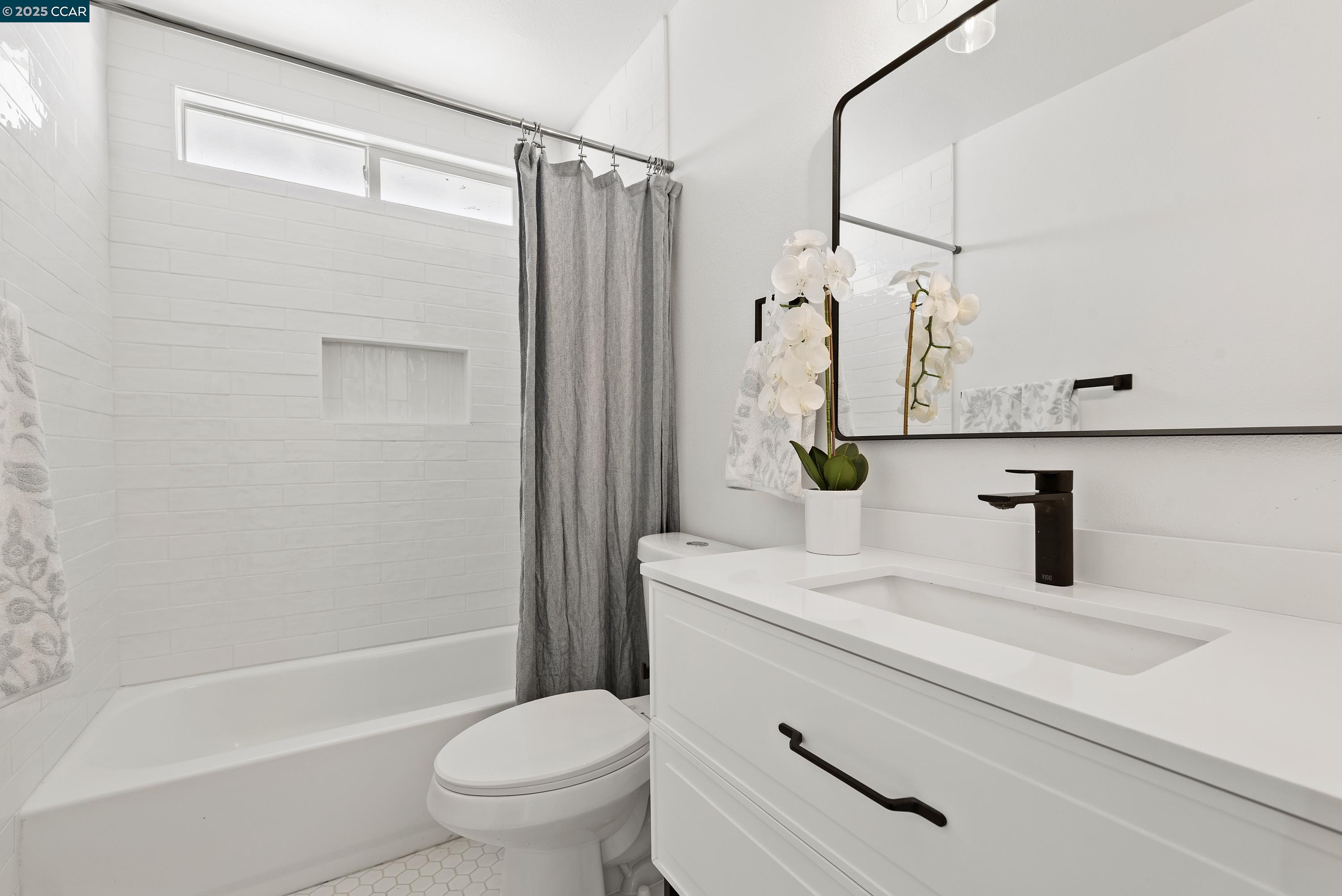 Detail Gallery Image 19 of 25 For 86149 Calle Bouganville, Coachella,  CA 92236-2235 - 3 Beds | 2 Baths
