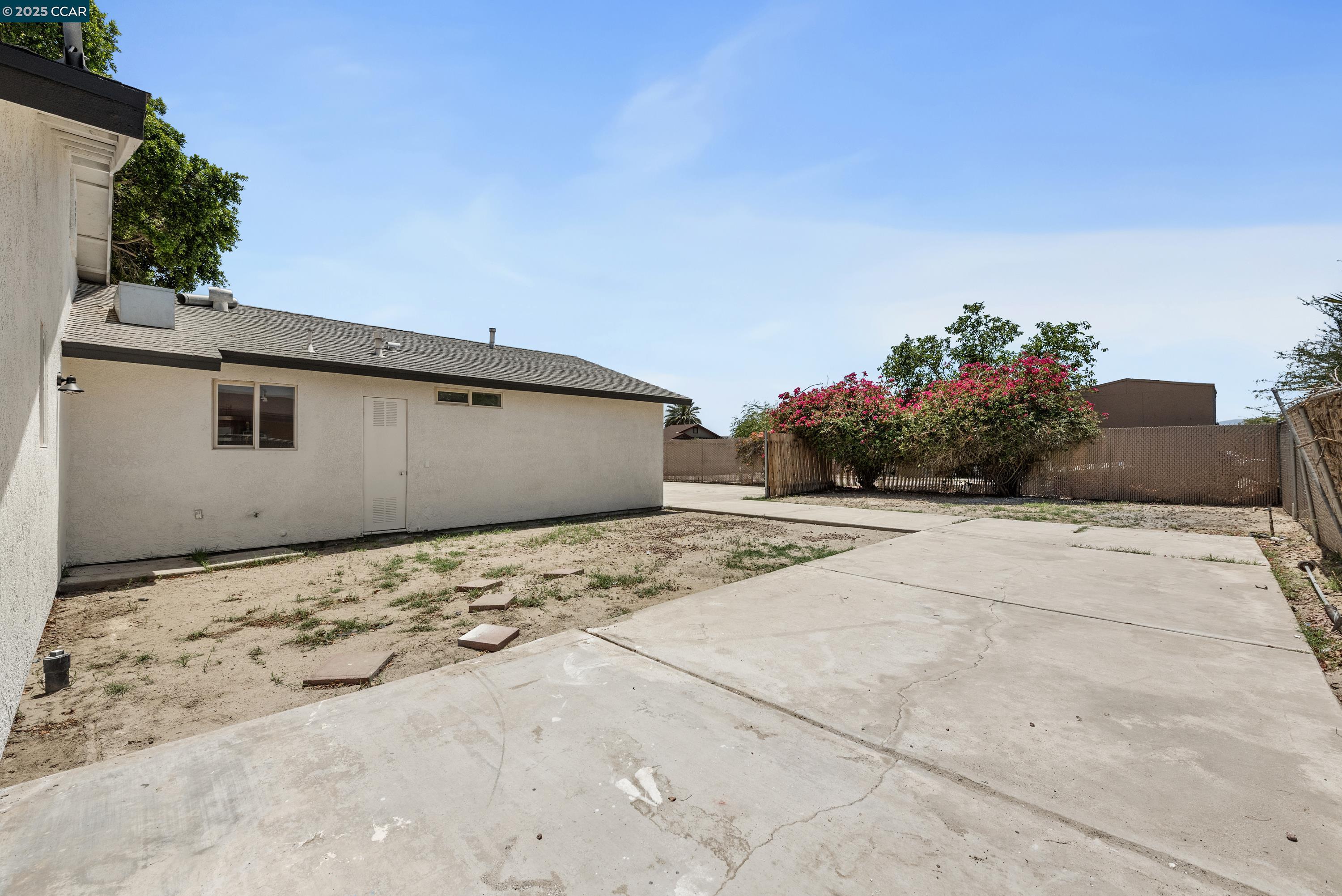 Detail Gallery Image 25 of 25 For 86149 Calle Bouganville, Coachella,  CA 92236-2235 - 3 Beds | 2 Baths