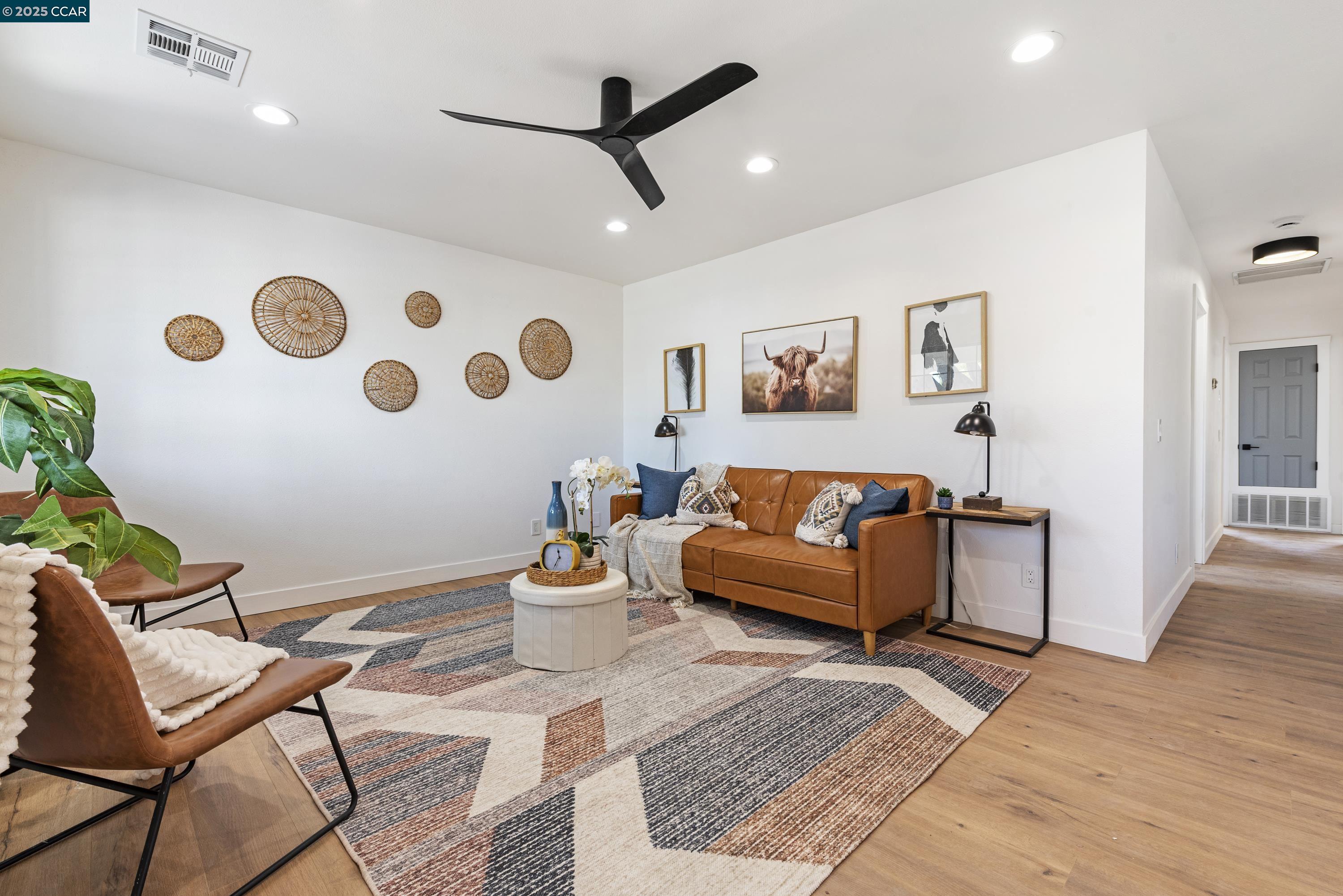 Detail Gallery Image 8 of 25 For 86149 Calle Bouganville, Coachella,  CA 92236-2235 - 3 Beds | 2 Baths