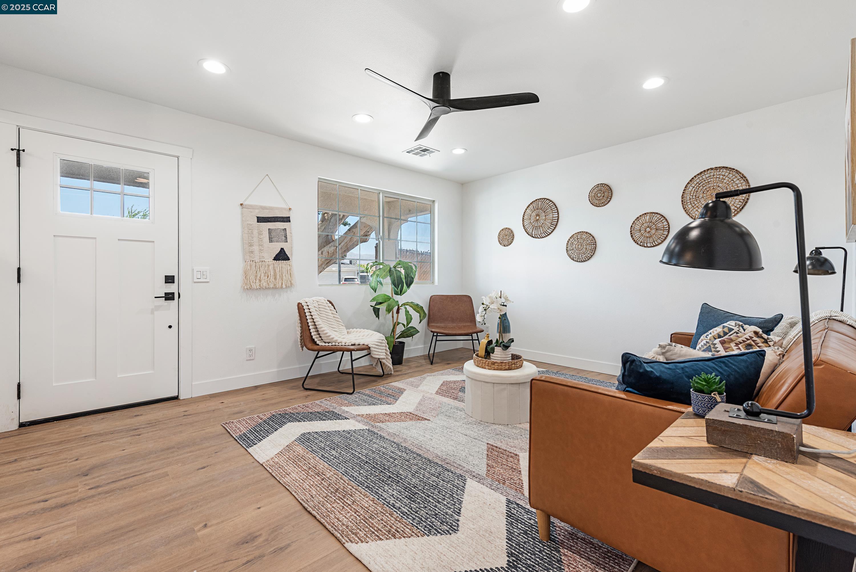 Detail Gallery Image 9 of 25 For 86149 Calle Bouganville, Coachella,  CA 92236-2235 - 3 Beds | 2 Baths