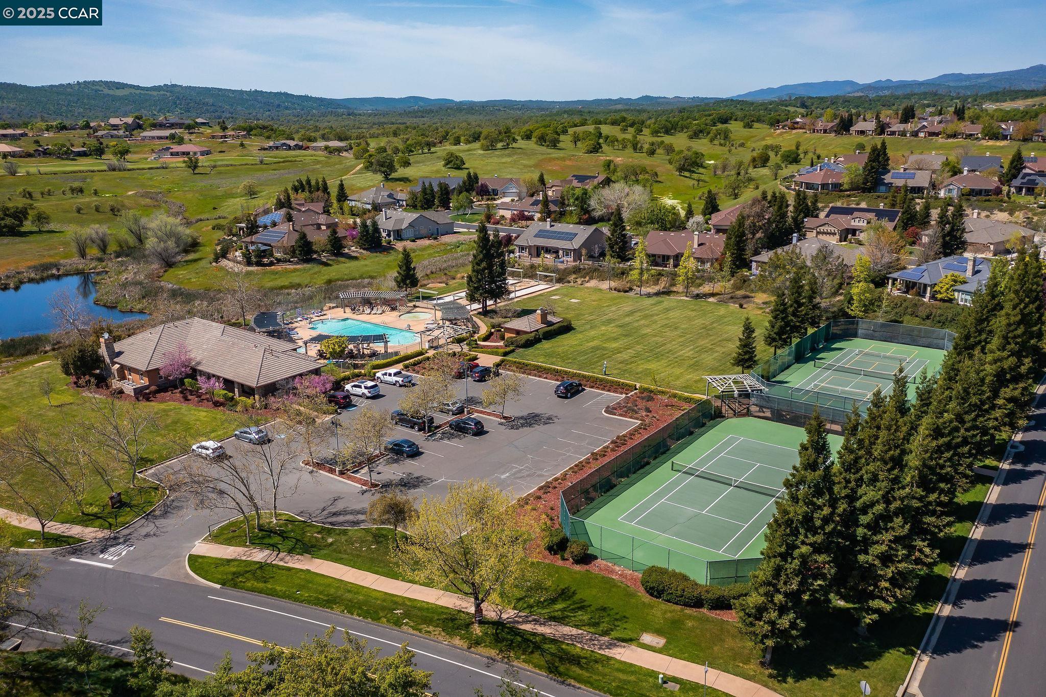 Detail Gallery Image 20 of 34 For 200 Quail Creek Terrace, Copperopolis,  CA 95228 - 3 Beds | 3/1 Baths