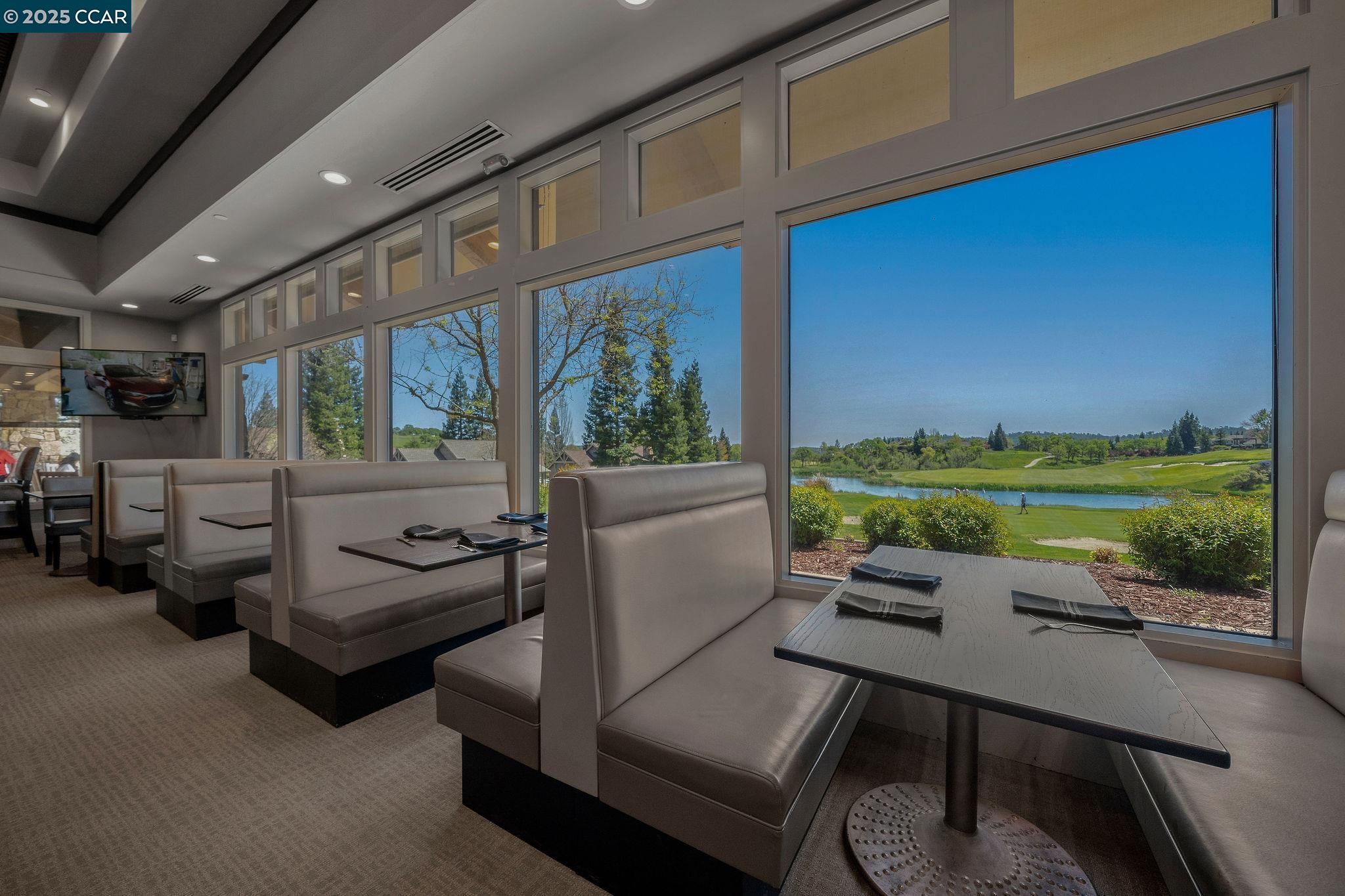 Detail Gallery Image 26 of 39 For 200 Quail Creek Terrace, Copperopolis,  CA 95228 - 3 Beds | 3/1 Baths