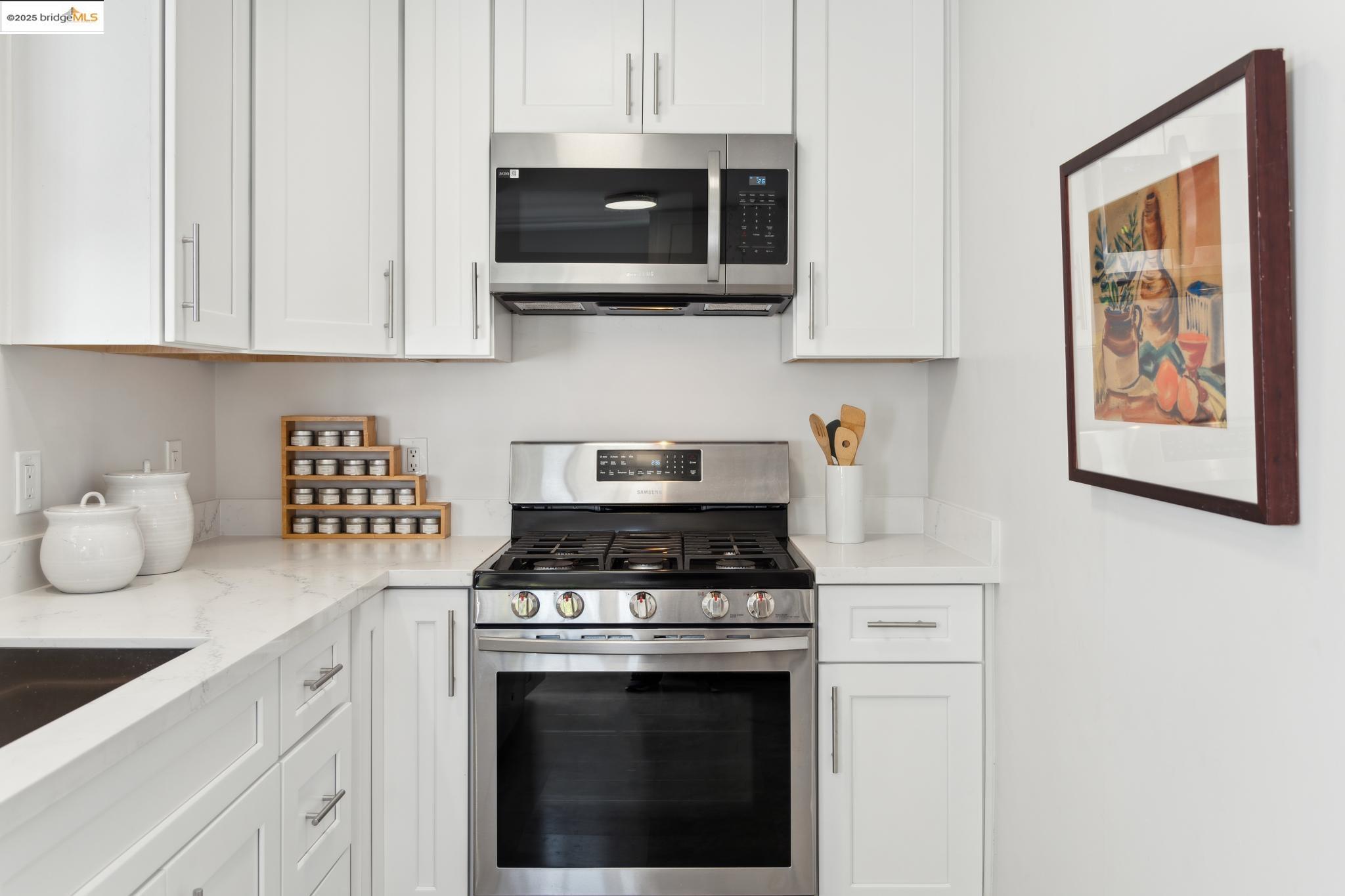Detail Gallery Image 18 of 50 For 623 38th St, Richmond,  CA 94805 - 2 Beds | 1 Baths