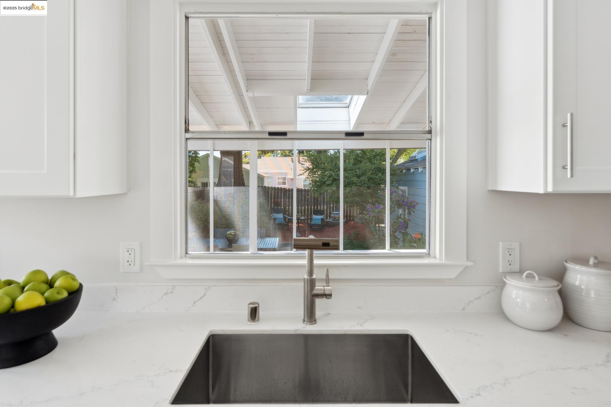 Detail Gallery Image 20 of 50 For 623 38th St, Richmond,  CA 94805 - 2 Beds | 1 Baths