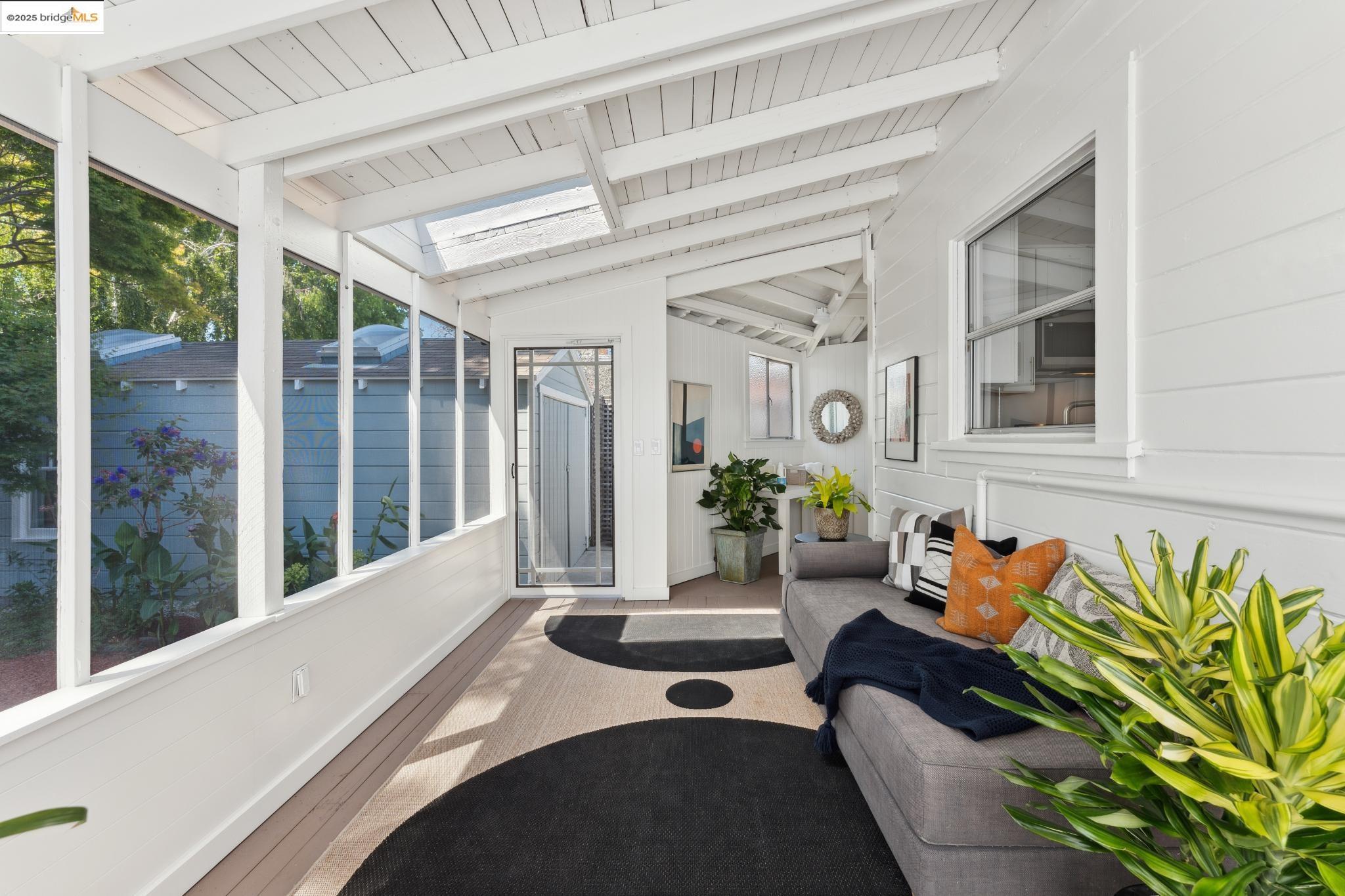 Detail Gallery Image 30 of 50 For 623 38th St, Richmond,  CA 94805 - 2 Beds | 1 Baths