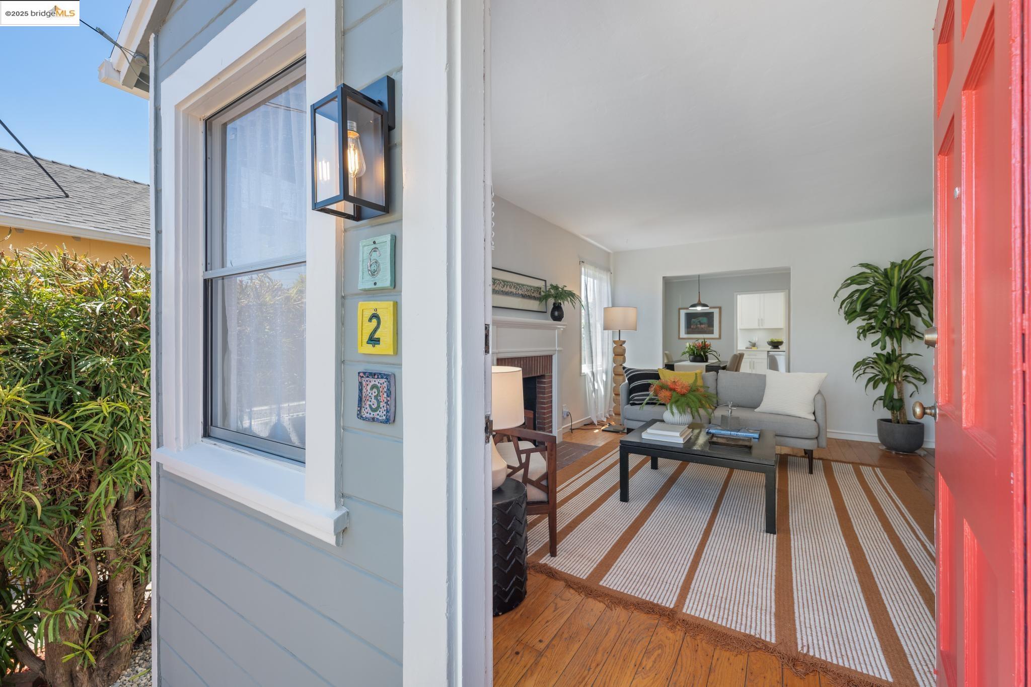 Detail Gallery Image 5 of 50 For 623 38th St, Richmond,  CA 94805 - 2 Beds | 1 Baths