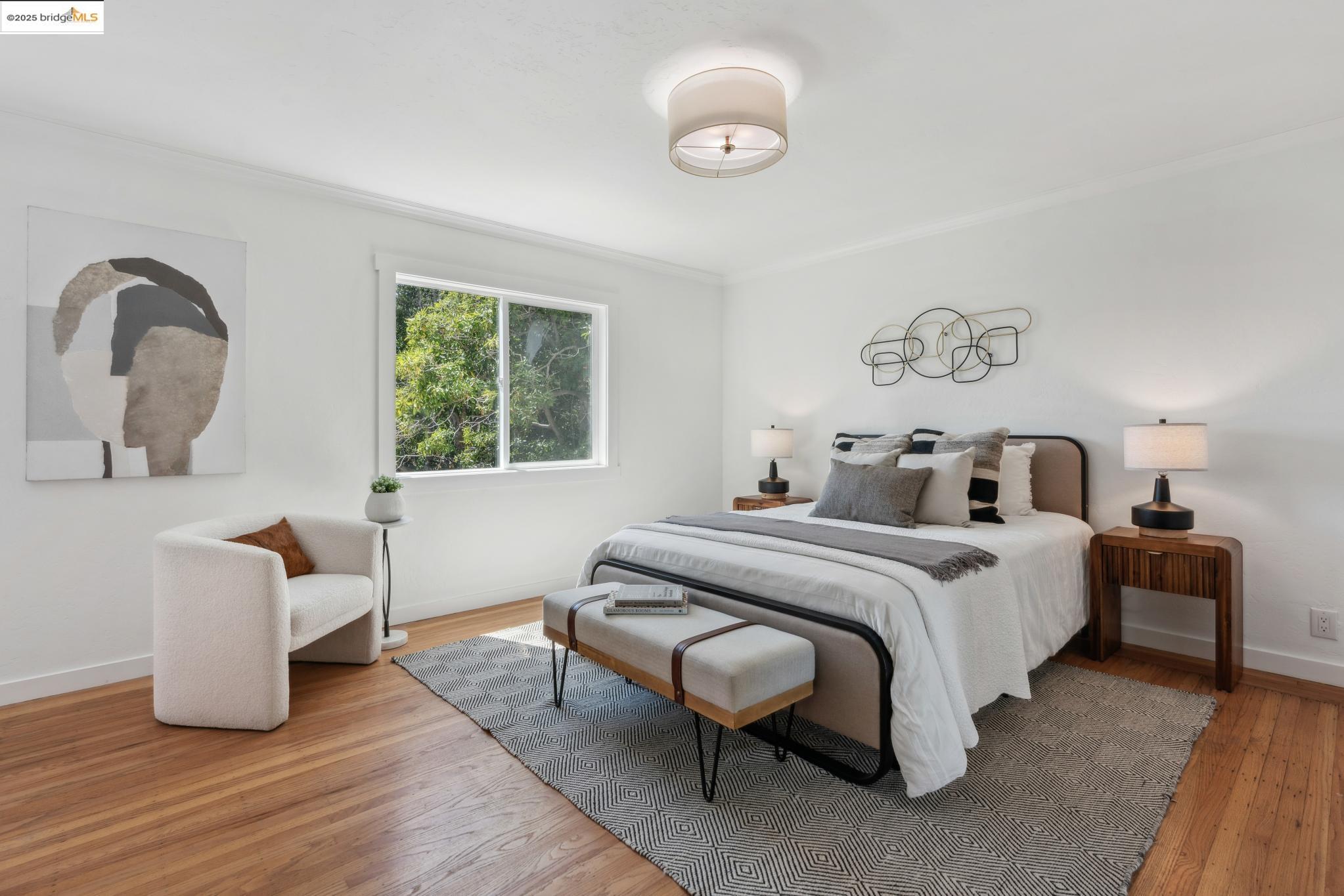 Detail Gallery Image 14 of 26 For 30 Domingo Ave #2,  Berkeley,  CA 94705-0000 - 2 Beds | 2 Baths