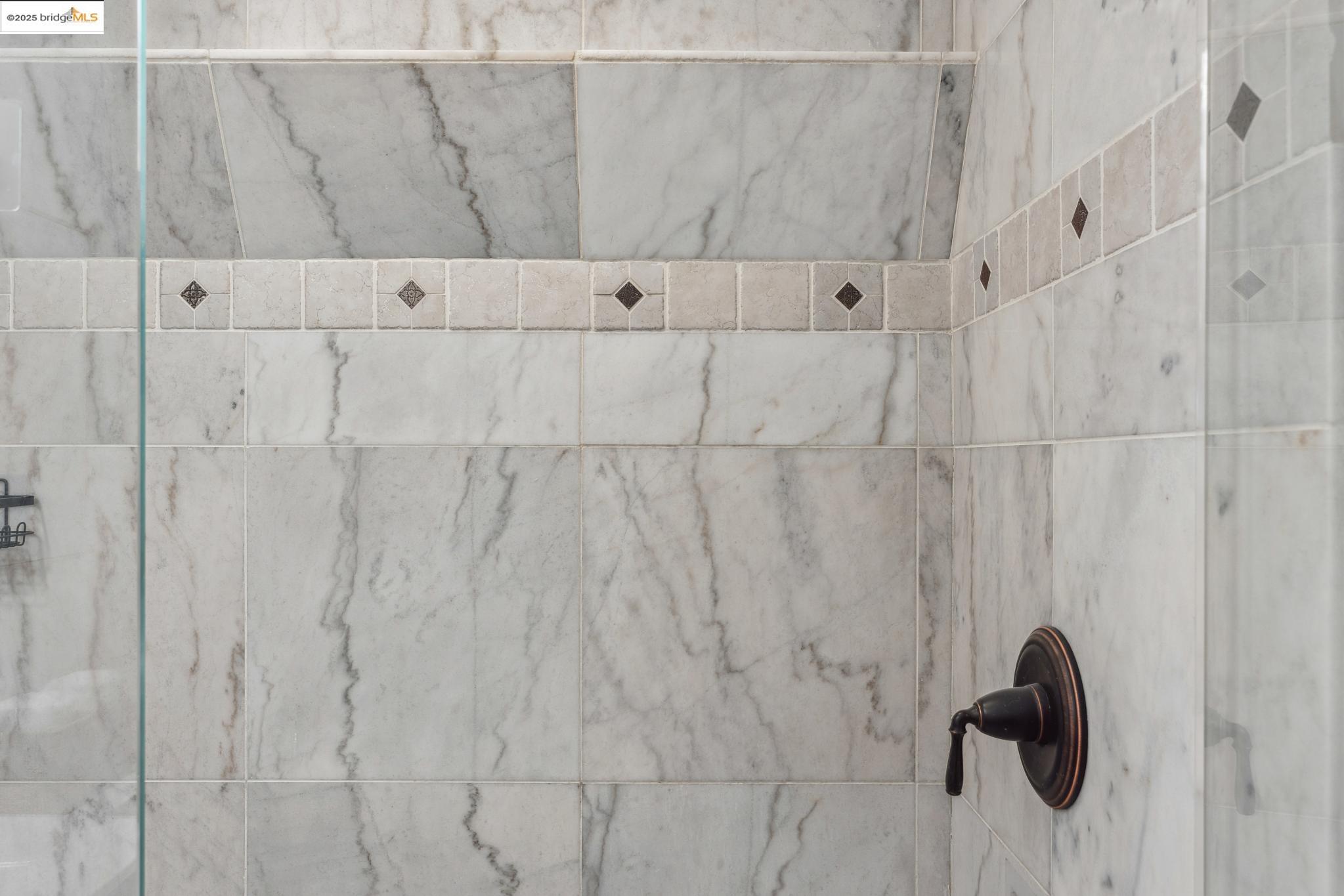 Detail Gallery Image 21 of 26 For 30 Domingo Ave #2,  Berkeley,  CA 94705-0000 - 2 Beds | 2 Baths