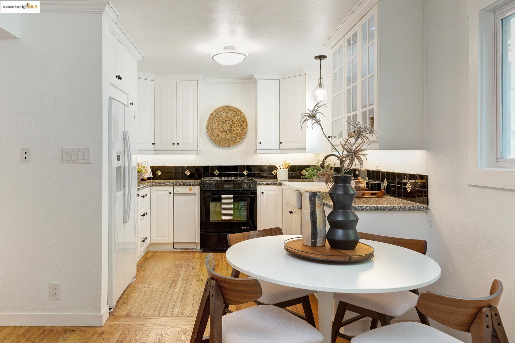 Photo #5: 41098781 Listing 