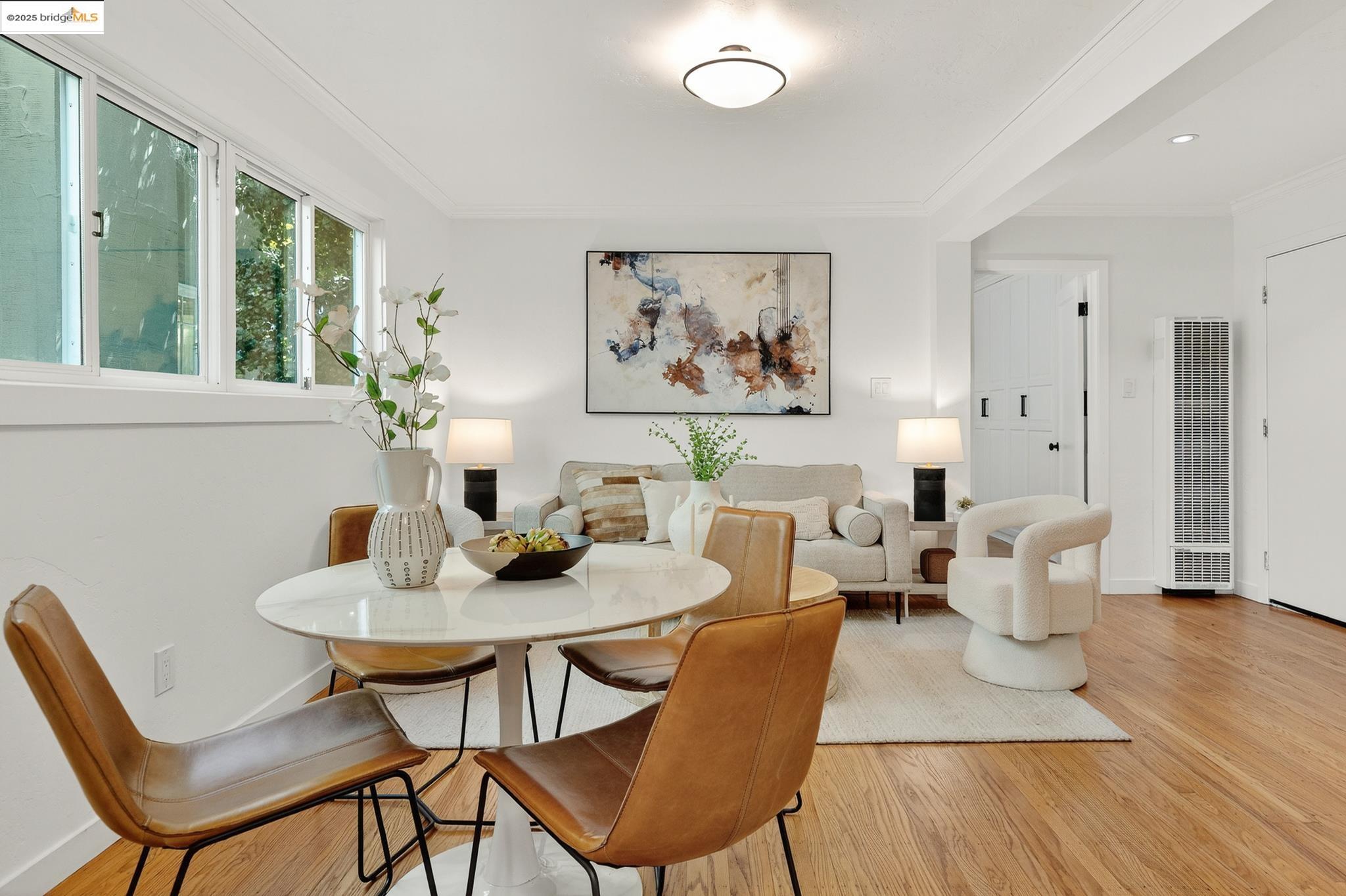 Detail Gallery Image 10 of 29 For 30 Domingo Ave #2,  Berkeley,  CA 94705-0000 - 2 Beds | 2 Baths