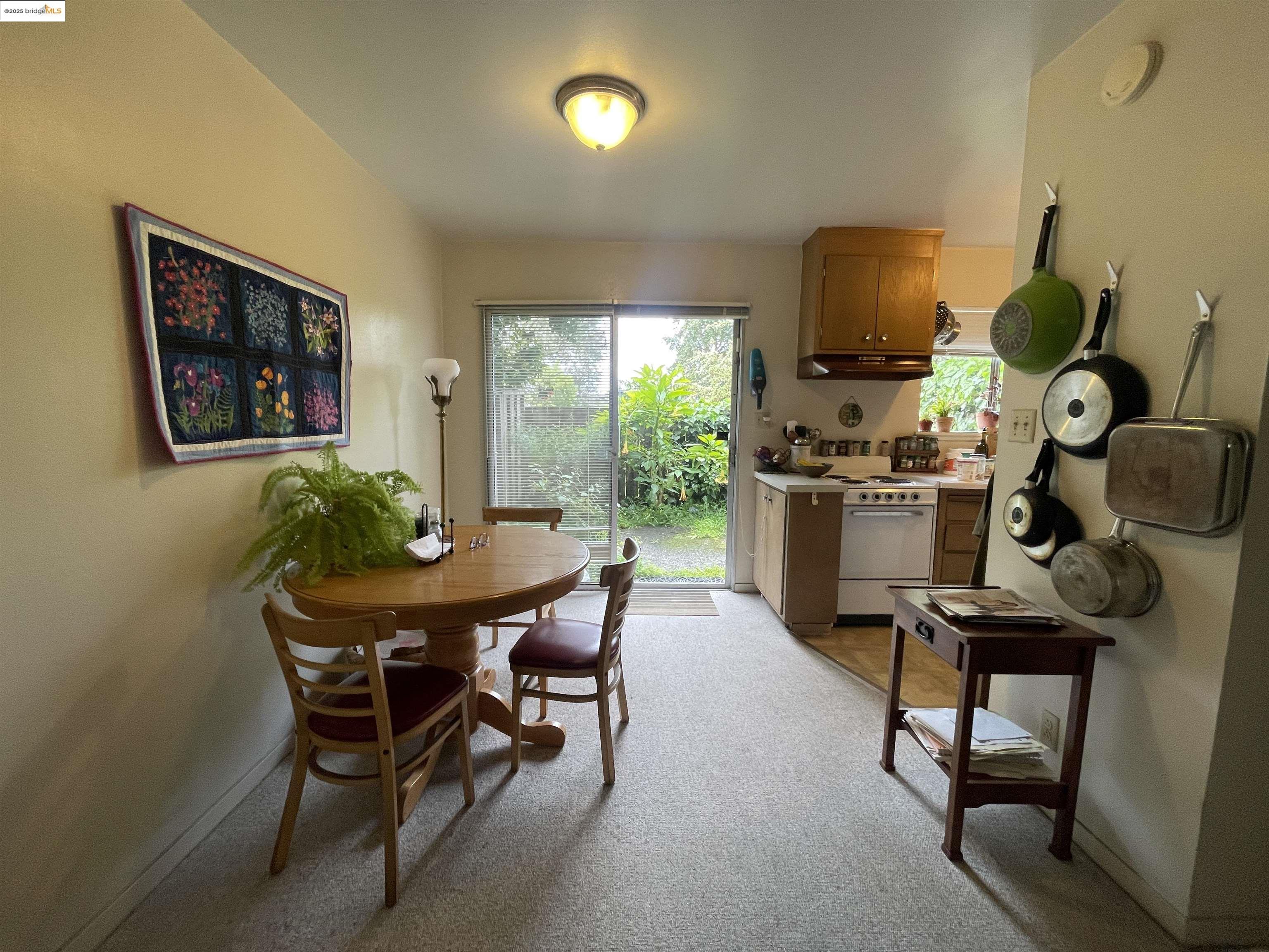 Detail Gallery Image 12 of 24 For 4327 Montgomery Street, Oakland,  CA 94611 - – Beds | – Baths