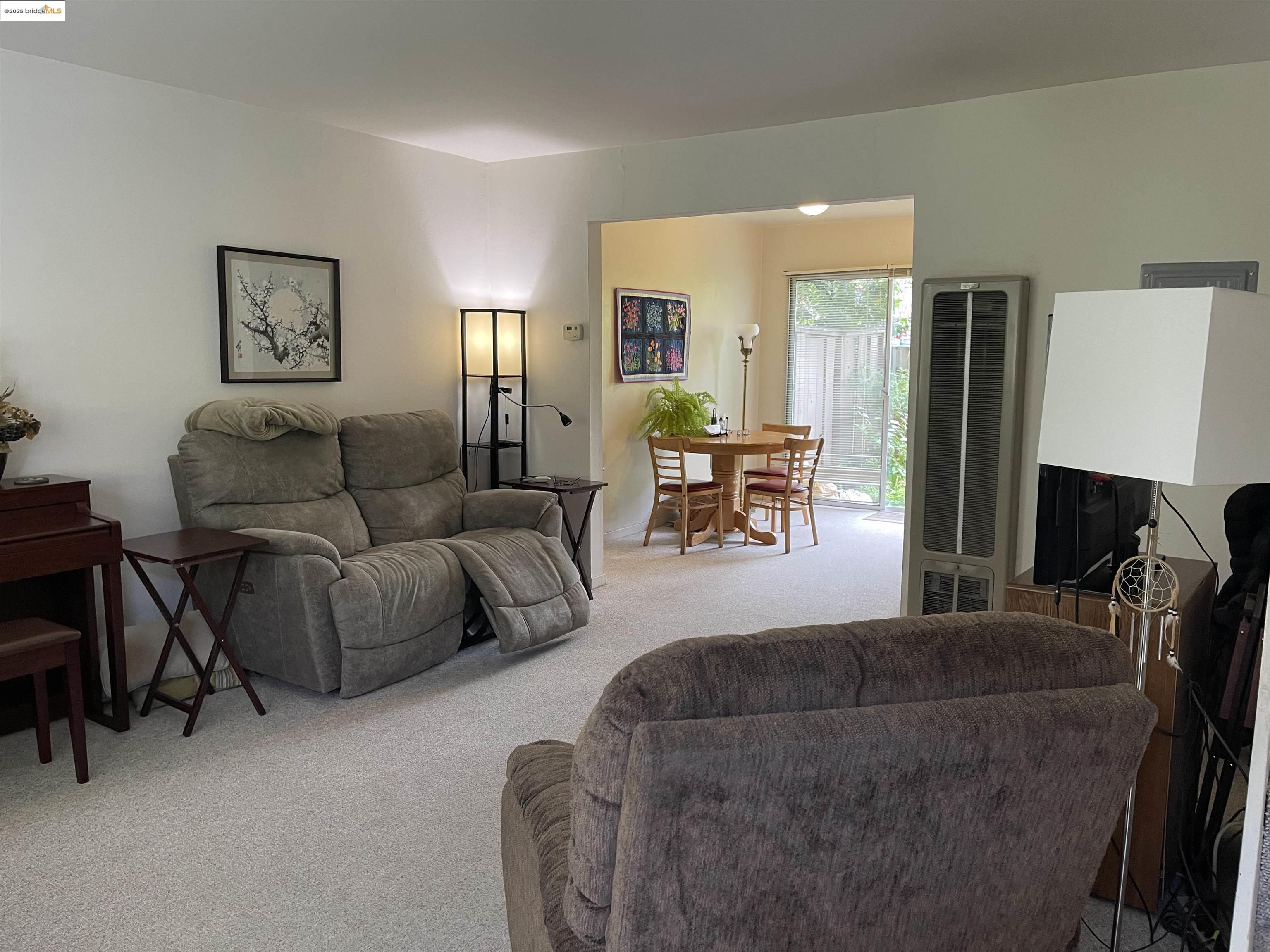 Detail Gallery Image 10 of 24 For 4327 Montgomery Street, Oakland,  CA 94611 - – Beds | – Baths