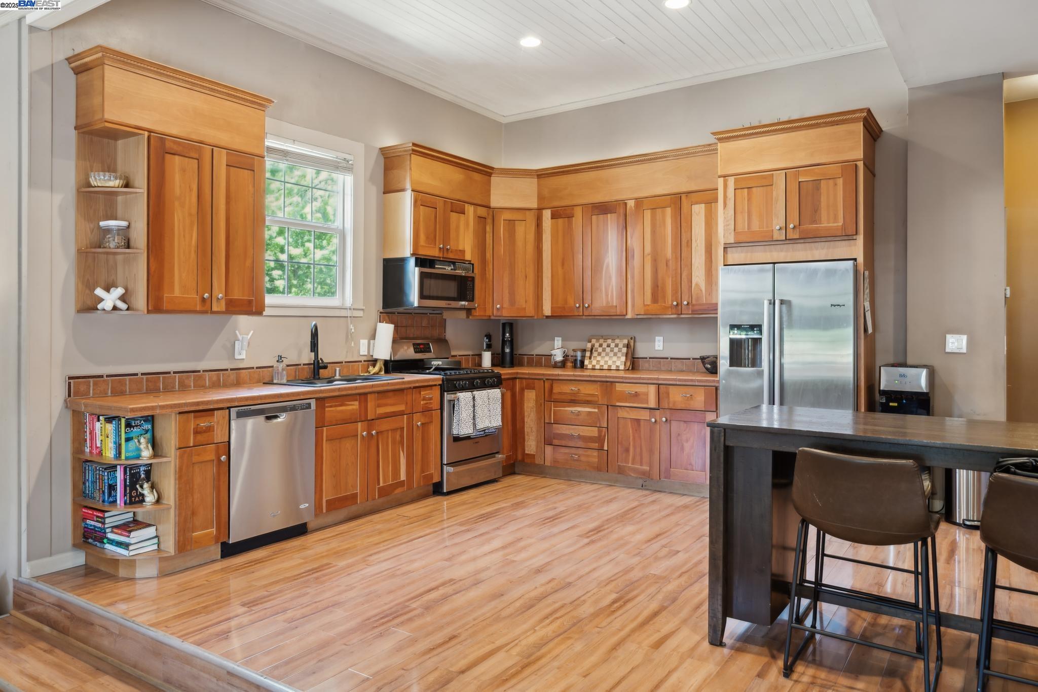 Detail Gallery Image 31 of 44 For 4473 Railroad Ave, Pleasanton,  CA 94566-6613 - – Beds | – Baths