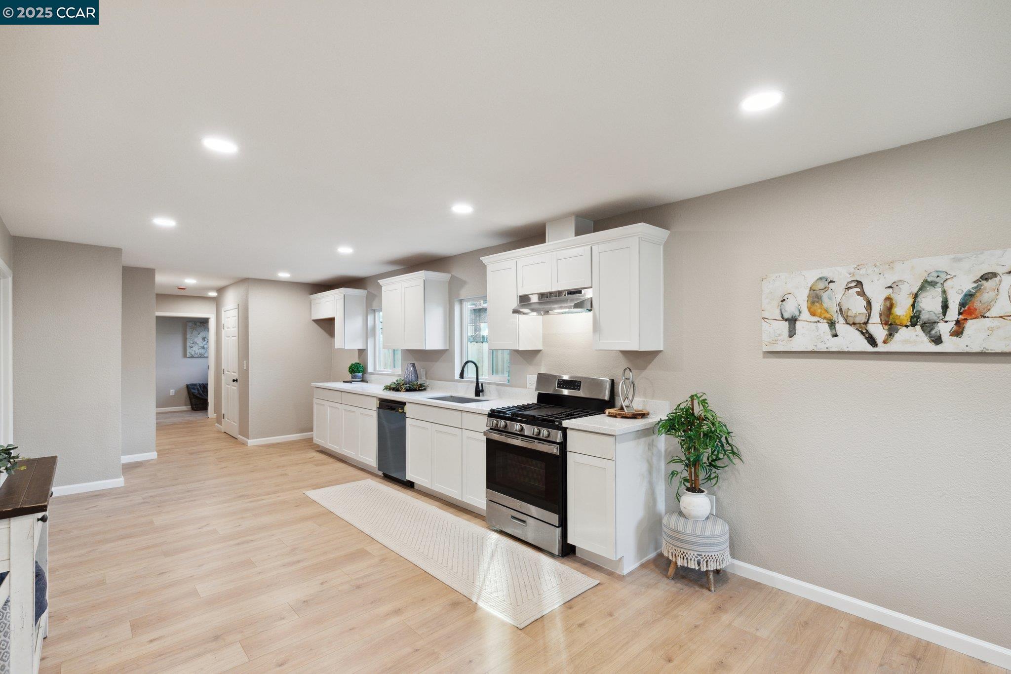 Detail Gallery Image 18 of 41 For 325 N 3rd Ave, Oakdale,  CA 95361 - 3 Beds | 2 Baths