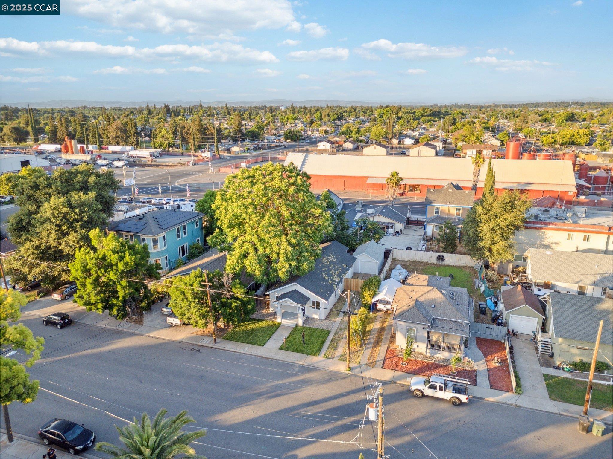 Detail Gallery Image 35 of 41 For 325 N 3rd Ave, Oakdale,  CA 95361 - 3 Beds | 2 Baths