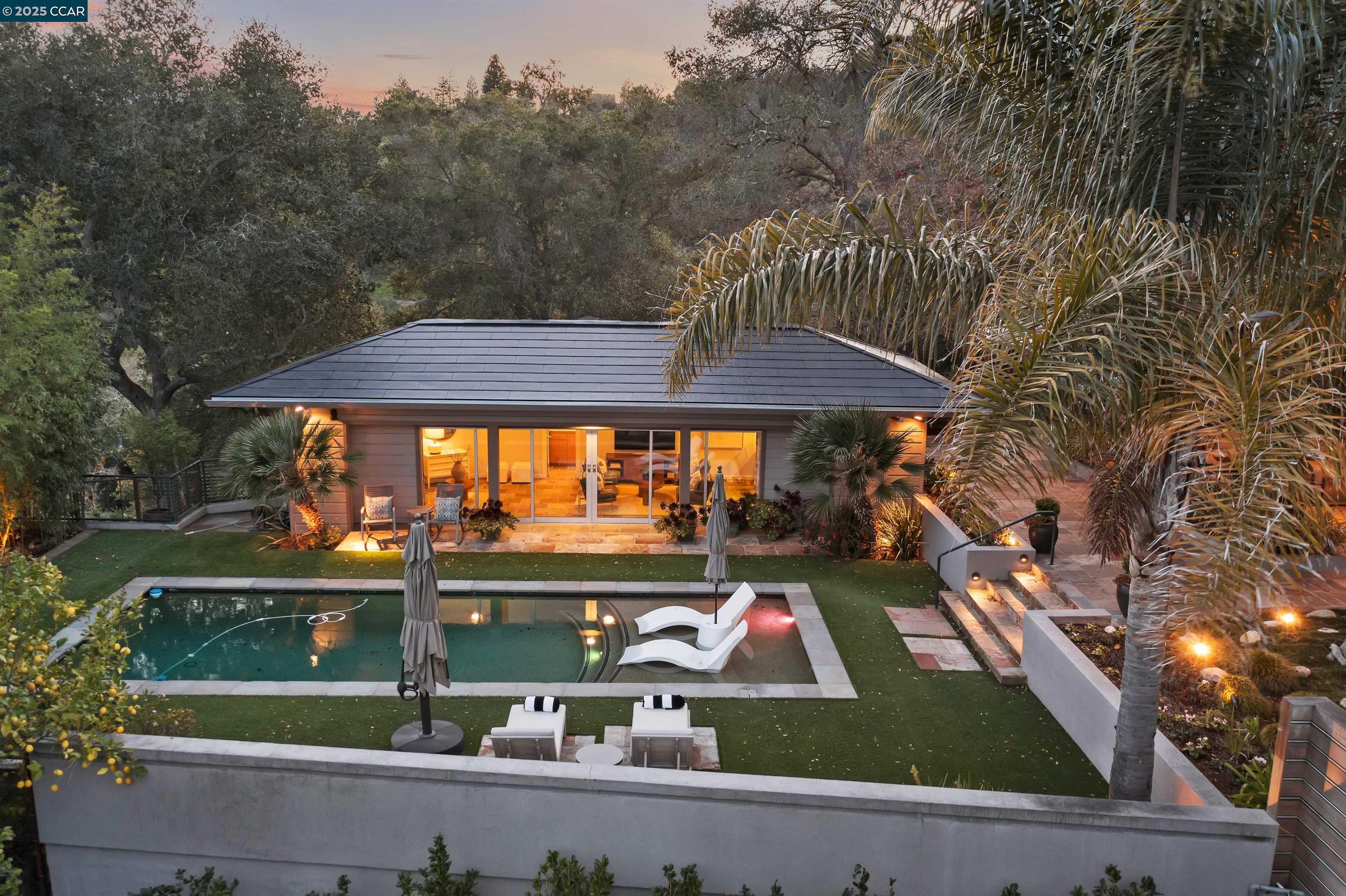 Detail Gallery Image 11 of 60 For 1121 Estates Dr, Lafayette,  CA 94549 - 4 Beds | 4/1 Baths