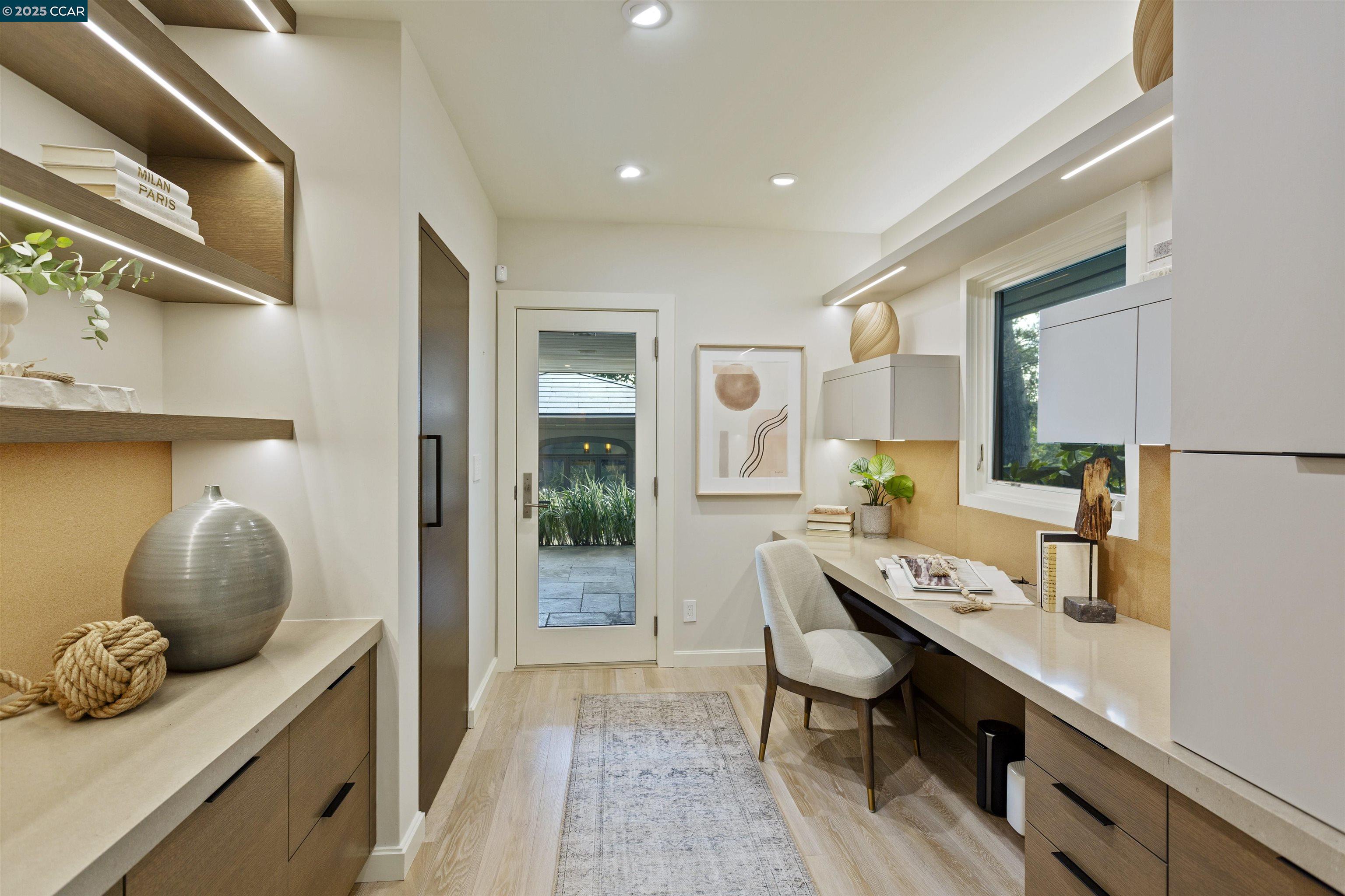 Detail Gallery Image 22 of 60 For 1121 Estates Dr, Lafayette,  CA 94549 - 4 Beds | 4/1 Baths