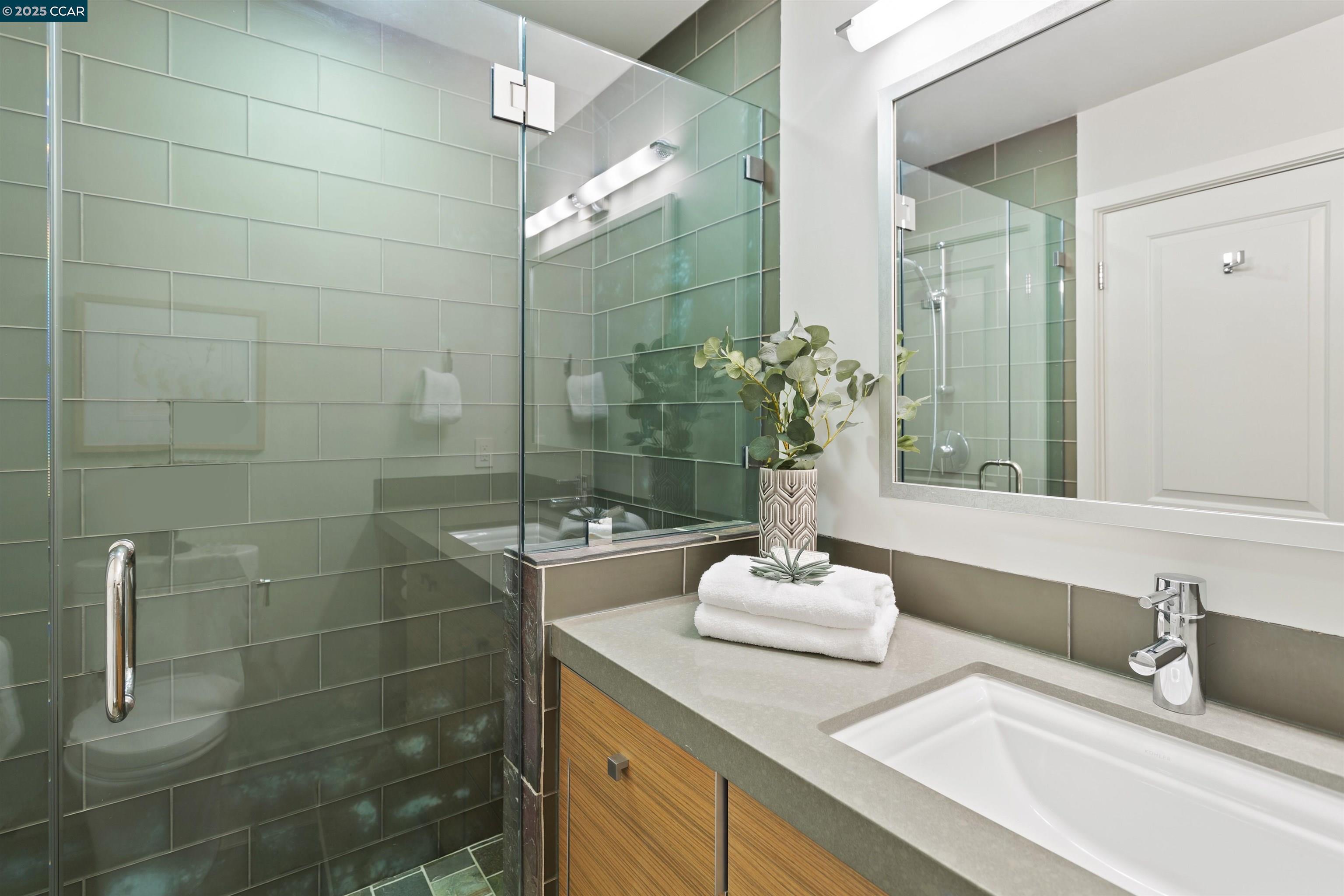 Detail Gallery Image 53 of 60 For 1121 Estates Dr, Lafayette,  CA 94549 - 4 Beds | 4/1 Baths