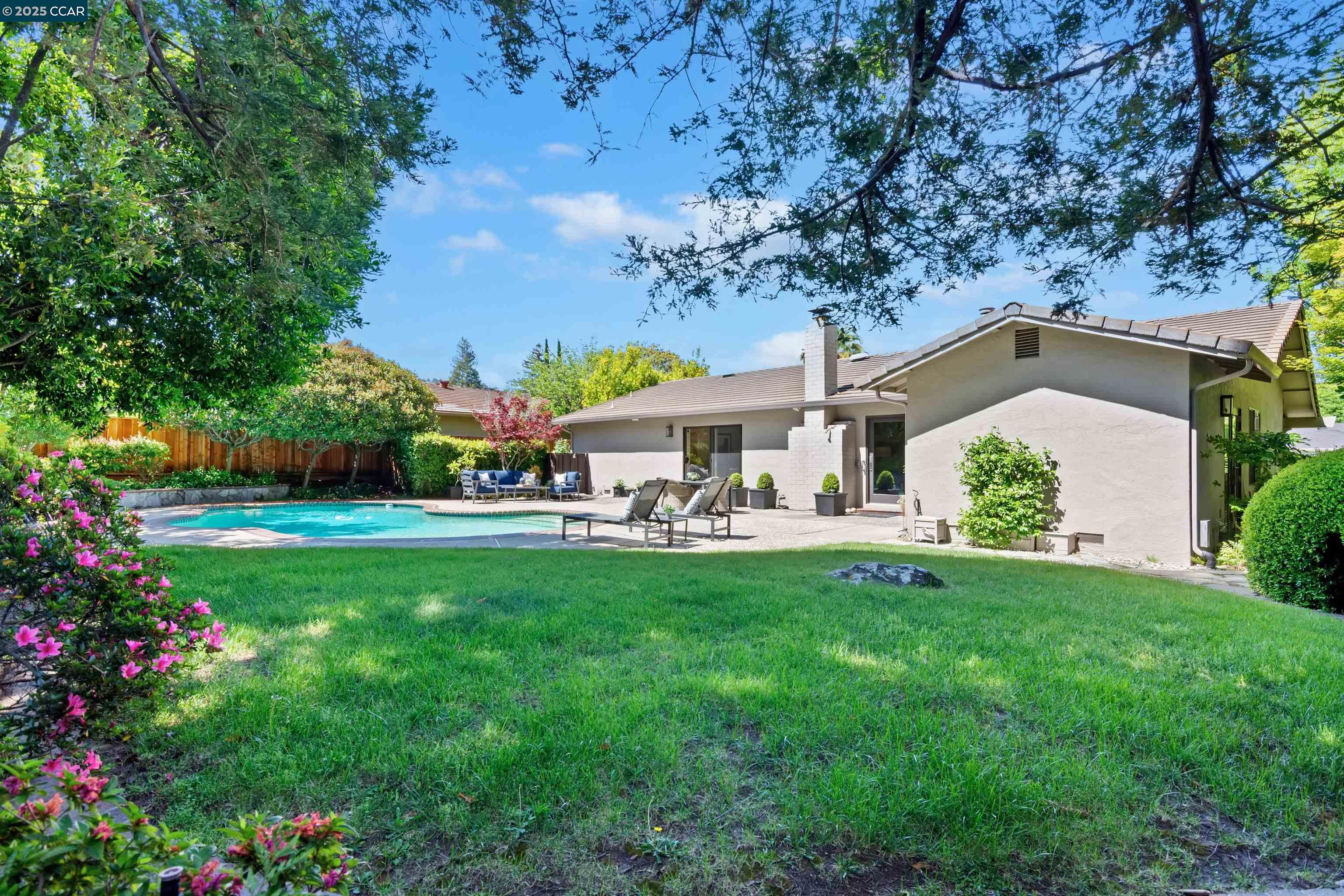 Detail Gallery Image 31 of 40 For 924 Cheyenne Dr, Walnut Creek,  CA 94598 - 4 Beds | 2 Baths