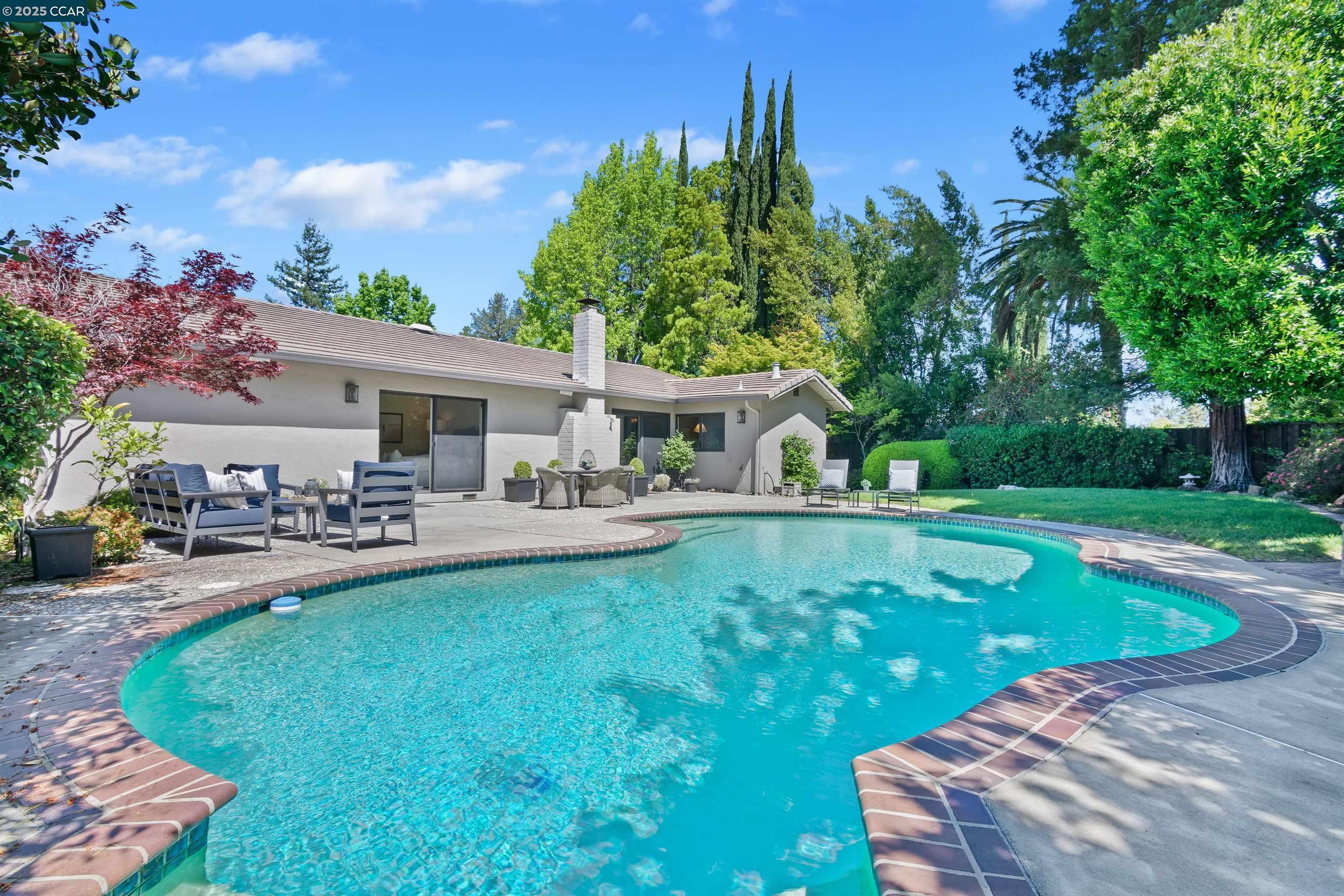 Detail Gallery Image 32 of 40 For 924 Cheyenne Dr, Walnut Creek,  CA 94598 - 4 Beds | 2 Baths