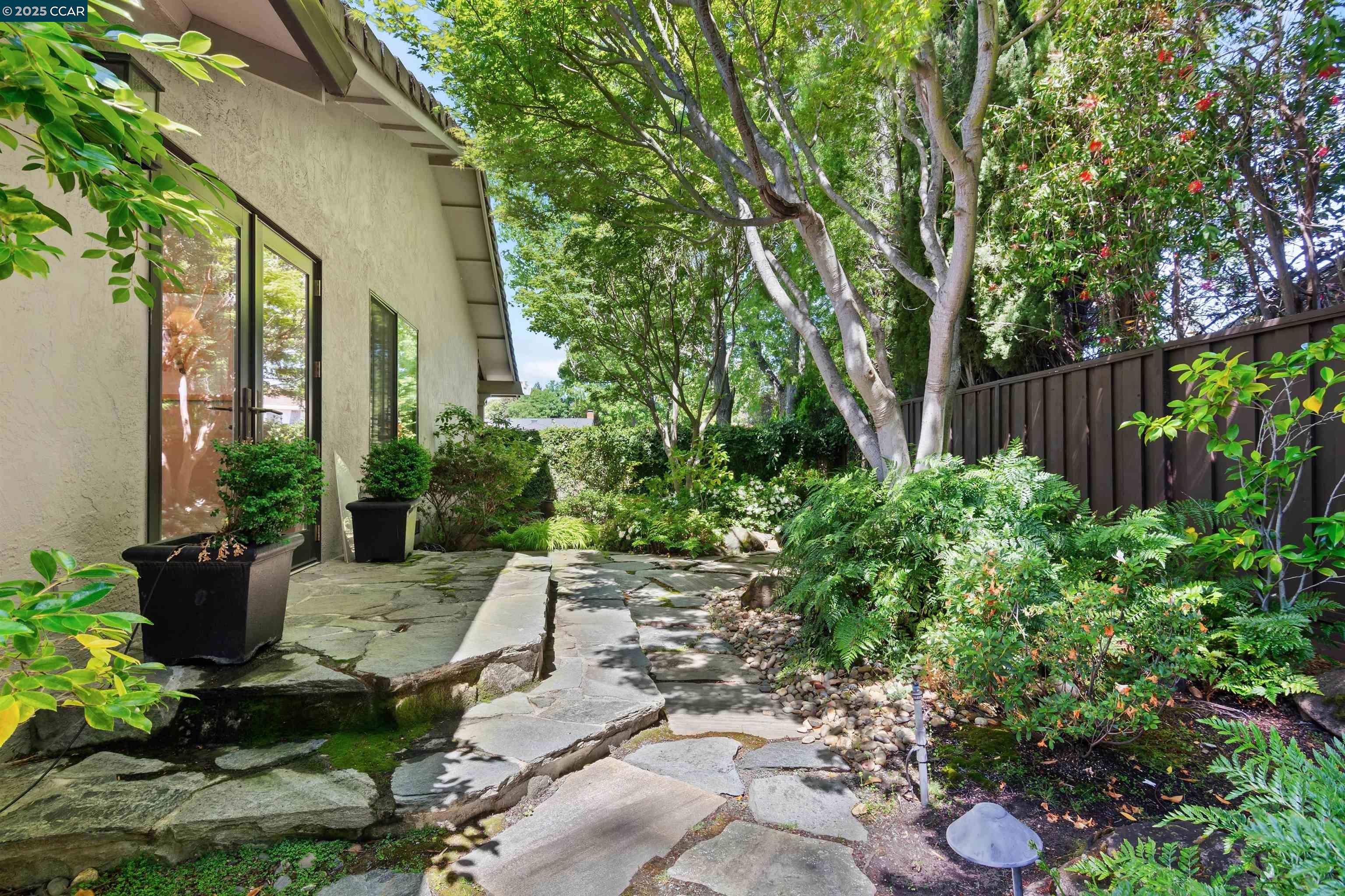 Detail Gallery Image 37 of 40 For 924 Cheyenne Dr, Walnut Creek,  CA 94598 - 4 Beds | 2 Baths