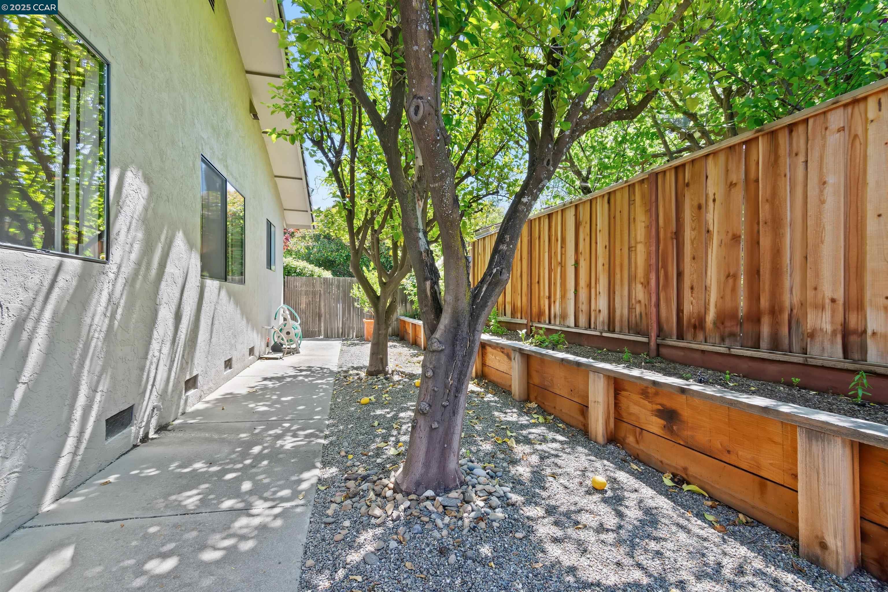 Detail Gallery Image 39 of 40 For 924 Cheyenne Dr, Walnut Creek,  CA 94598 - 4 Beds | 2 Baths