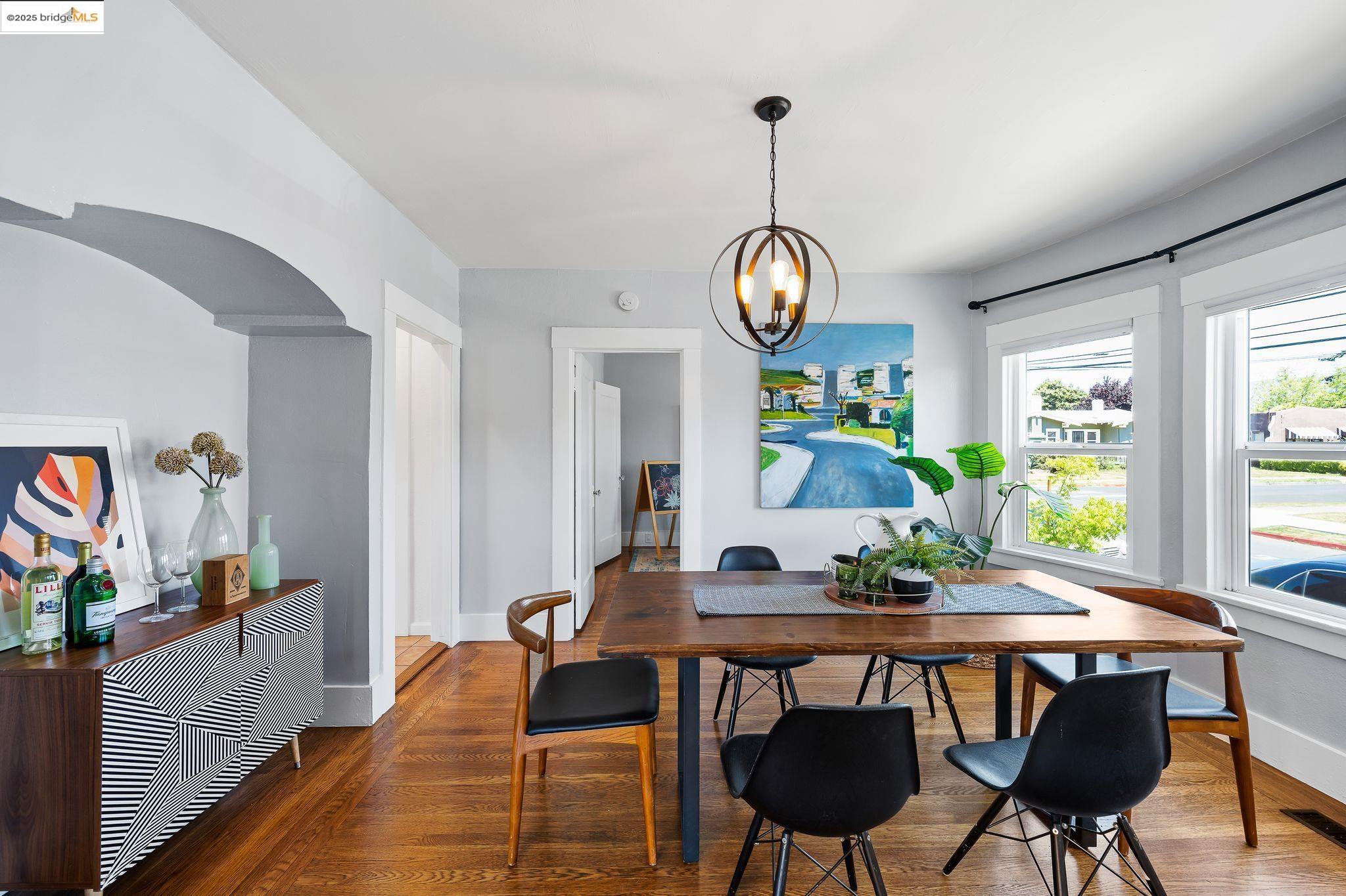 Detail Gallery Image 13 of 46 For 1547 68th Ave, Oakland,  CA 94621 - 3 Beds | 2 Baths