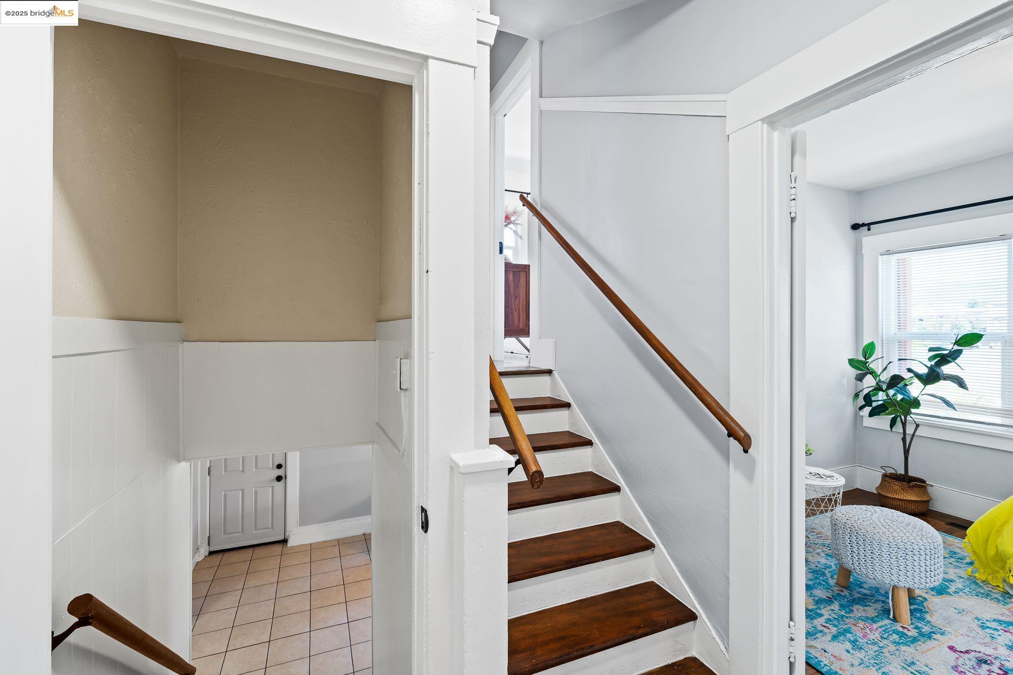 Detail Gallery Image 30 of 46 For 1547 68th Ave, Oakland,  CA 94621 - 3 Beds | 2 Baths