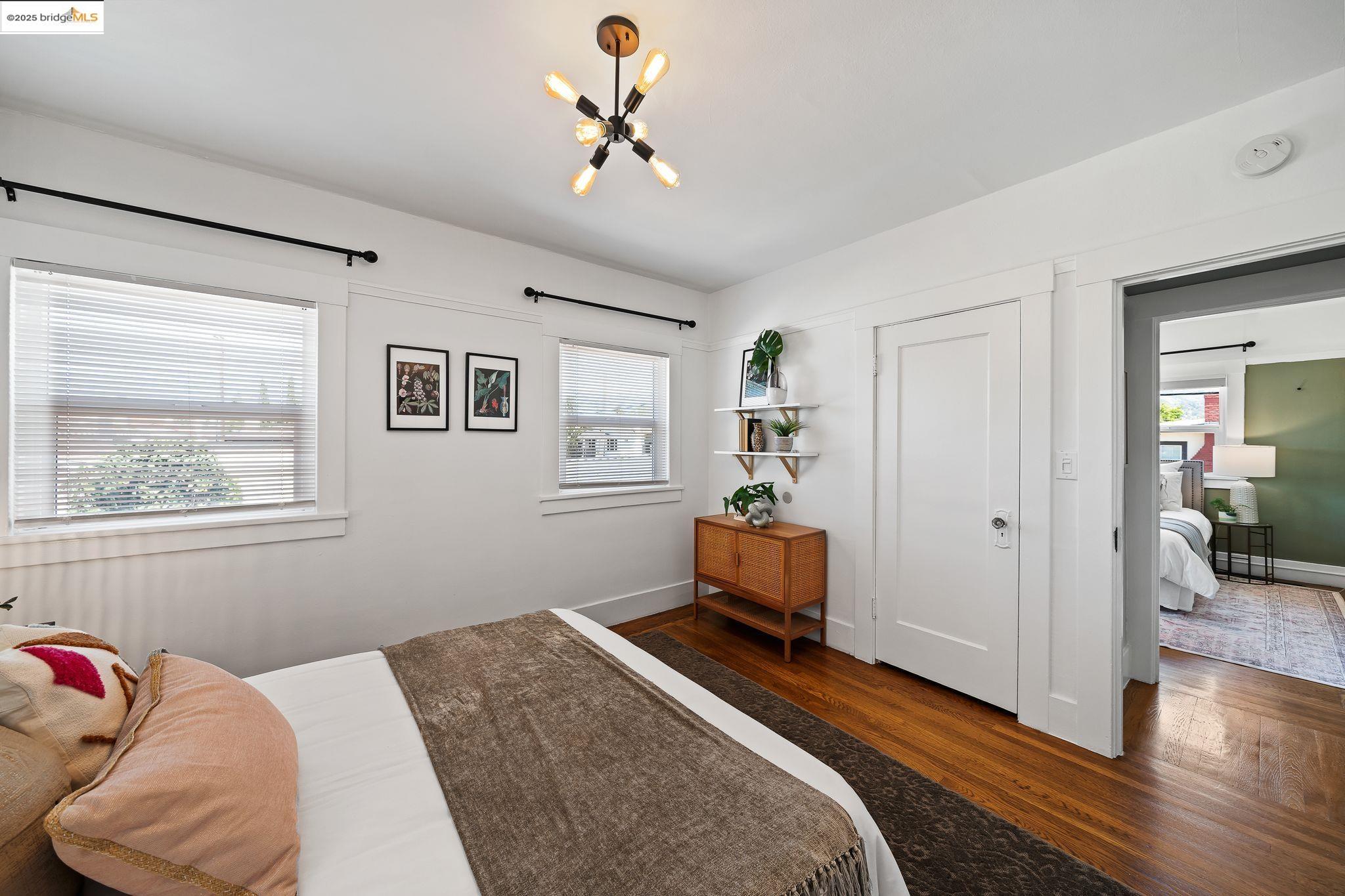 Detail Gallery Image 34 of 46 For 1547 68th Ave, Oakland,  CA 94621 - 3 Beds | 2 Baths