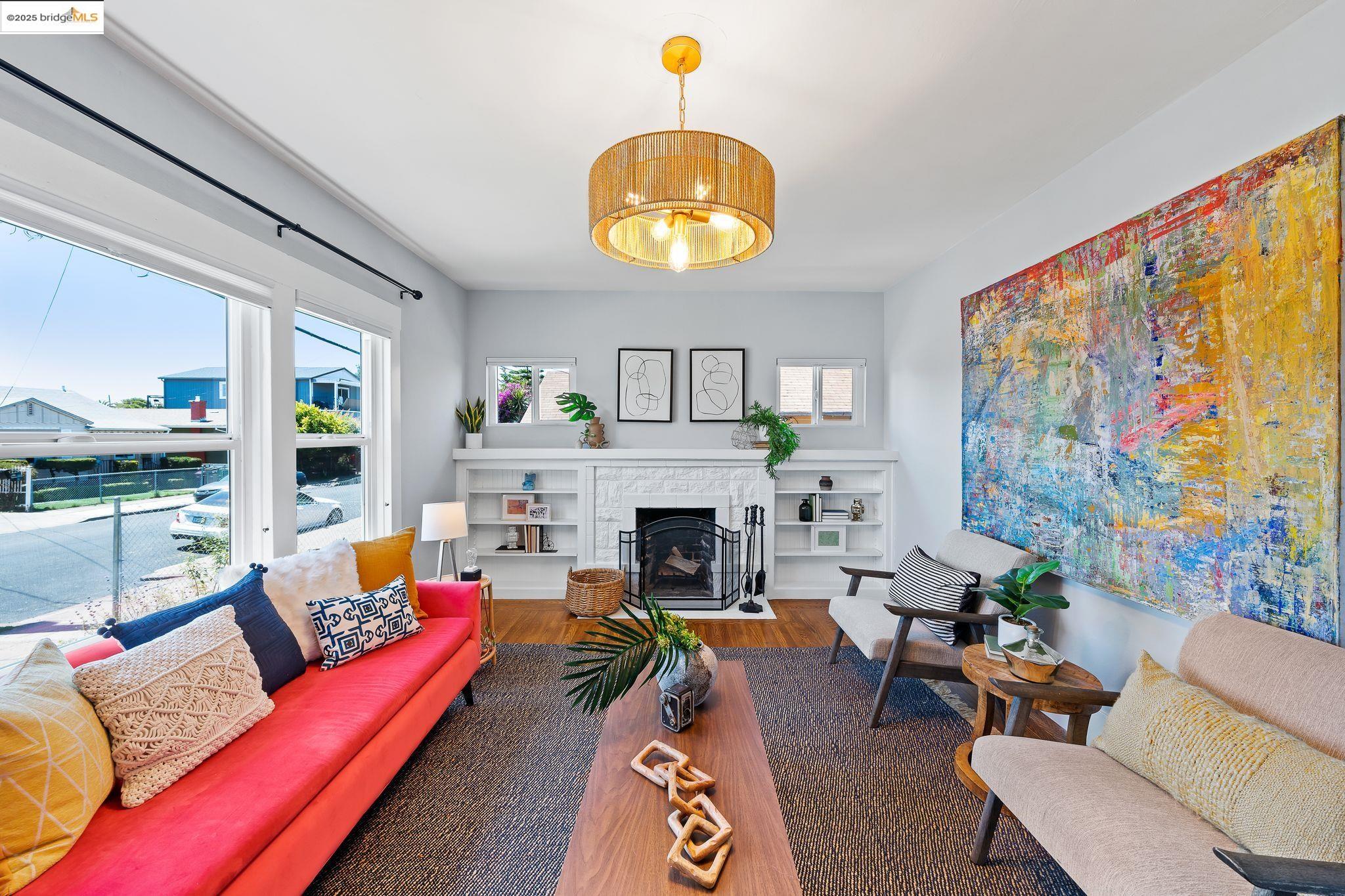 Detail Gallery Image 9 of 46 For 1547 68th Ave, Oakland,  CA 94621 - 3 Beds | 2 Baths