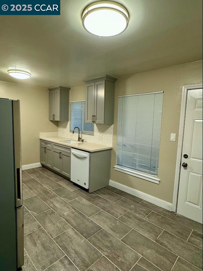 Detail Gallery Image 10 of 21 For 3739 Watt Avenue, Sacramento,  CA 95821 - – Beds | – Baths